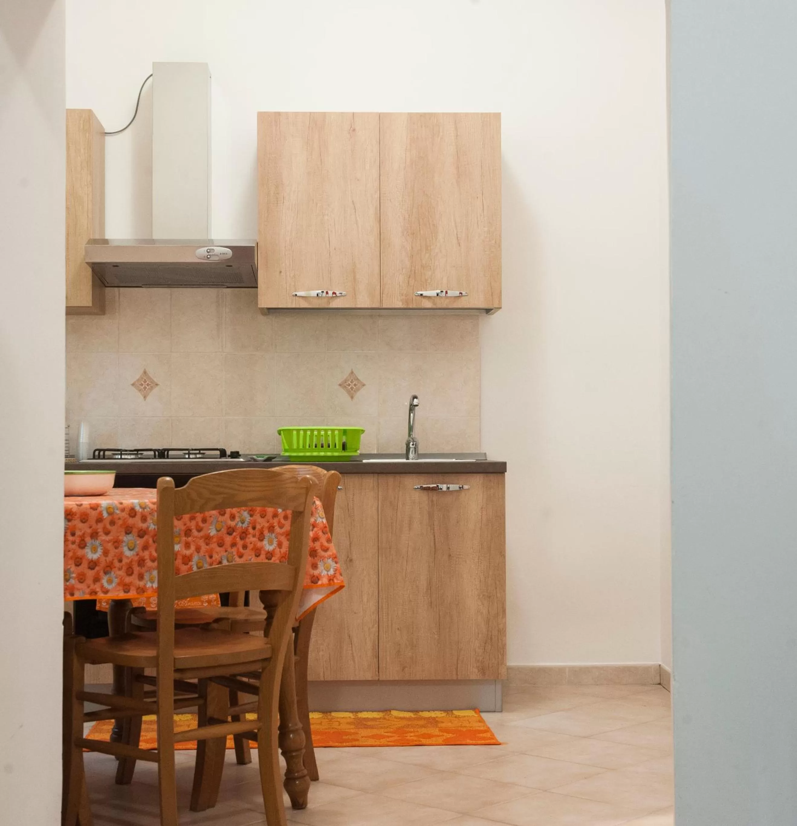 Food in Monreal Rooms Salerno