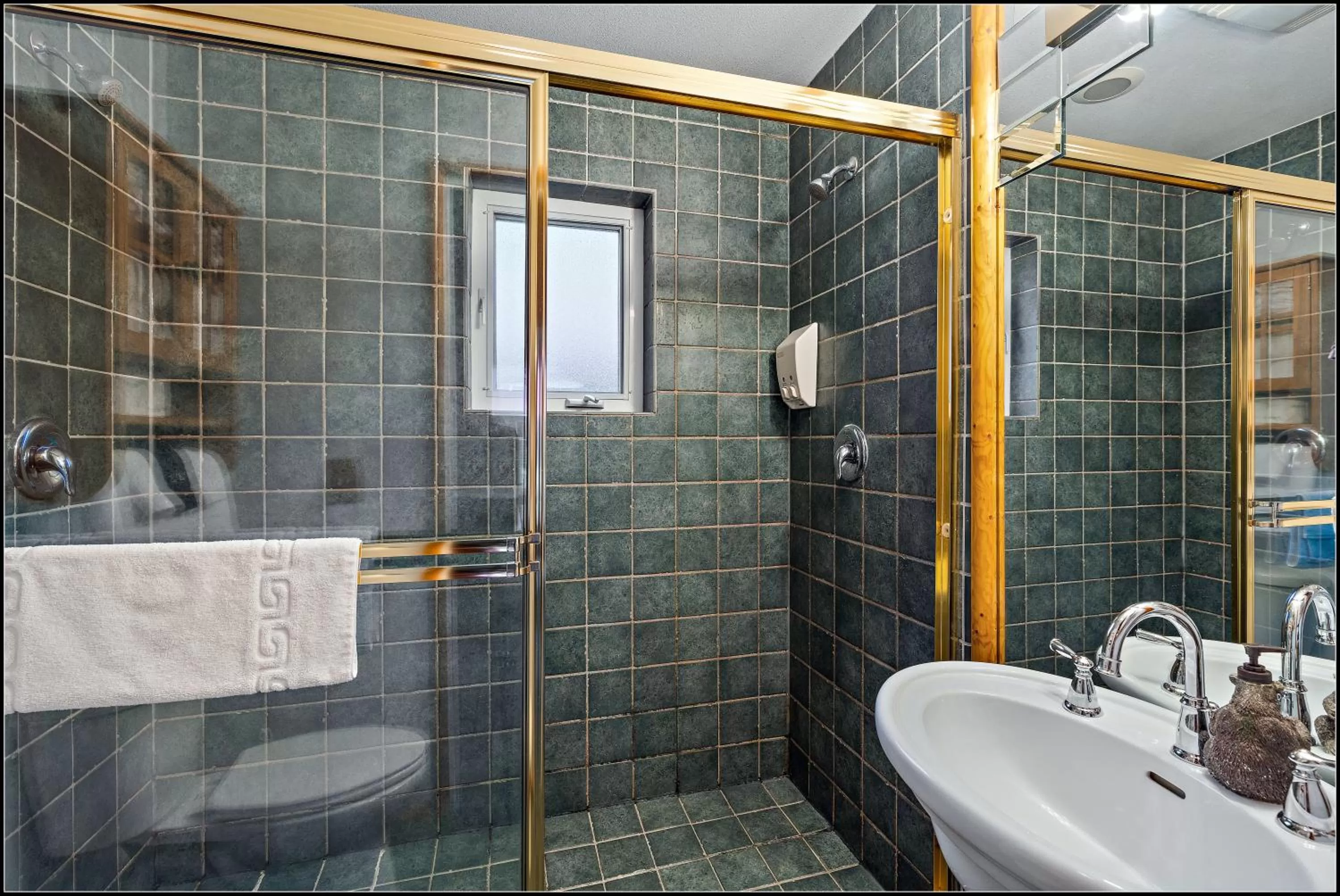 Shower in Brundage Bungalows