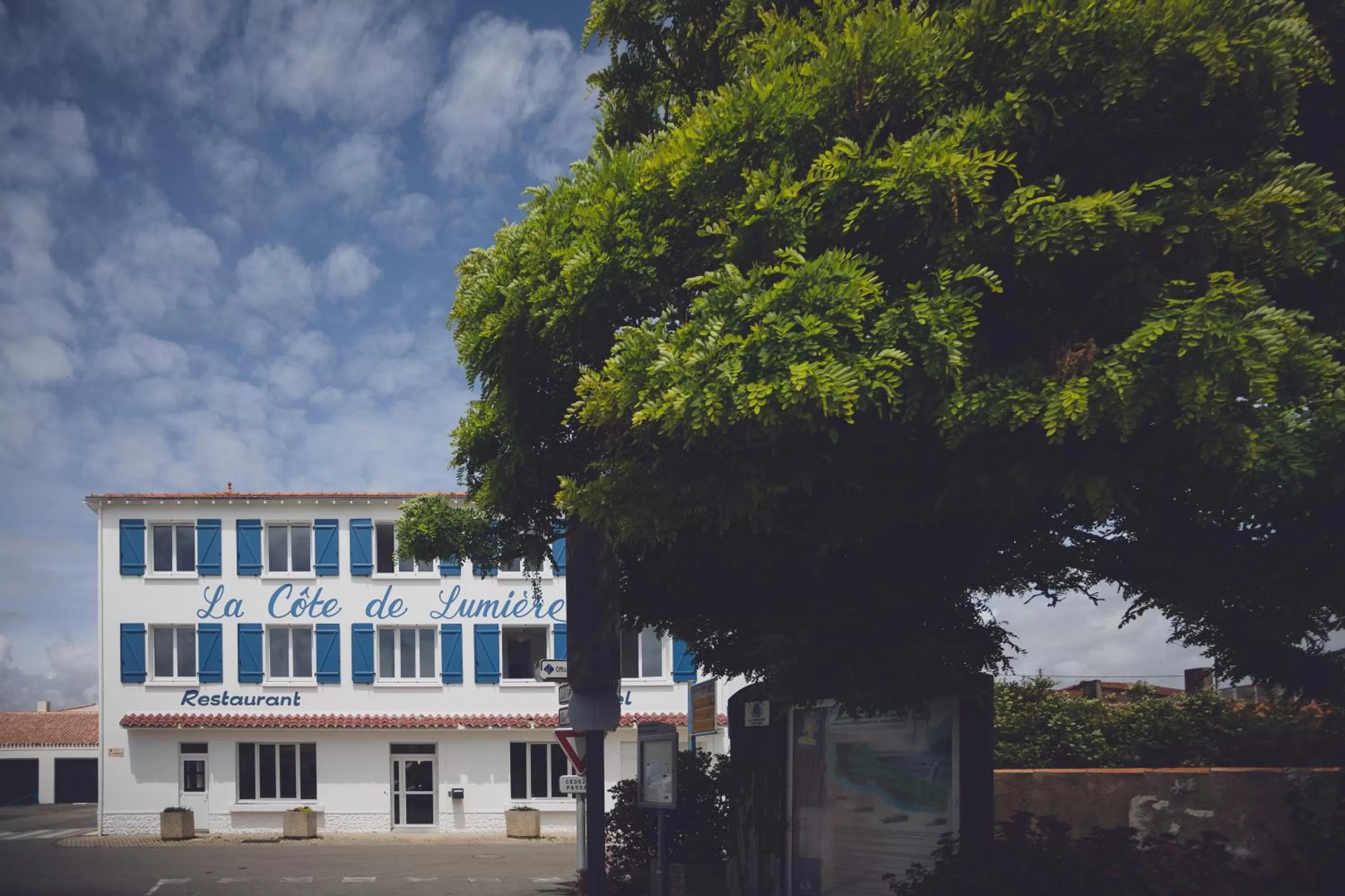 Property building in La Côte de Lumière