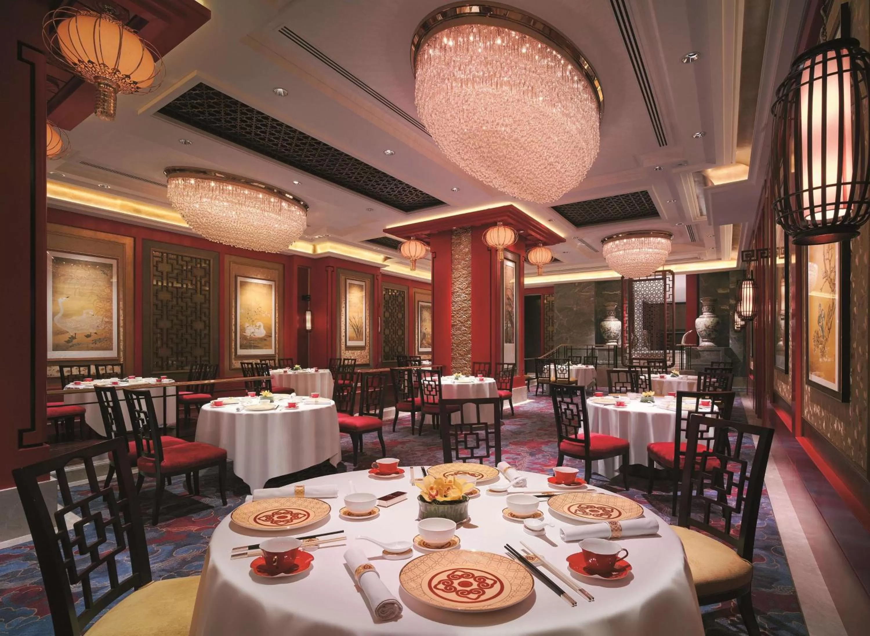 Restaurant/places to eat in Kowloon Shangri-La, Hong Kong