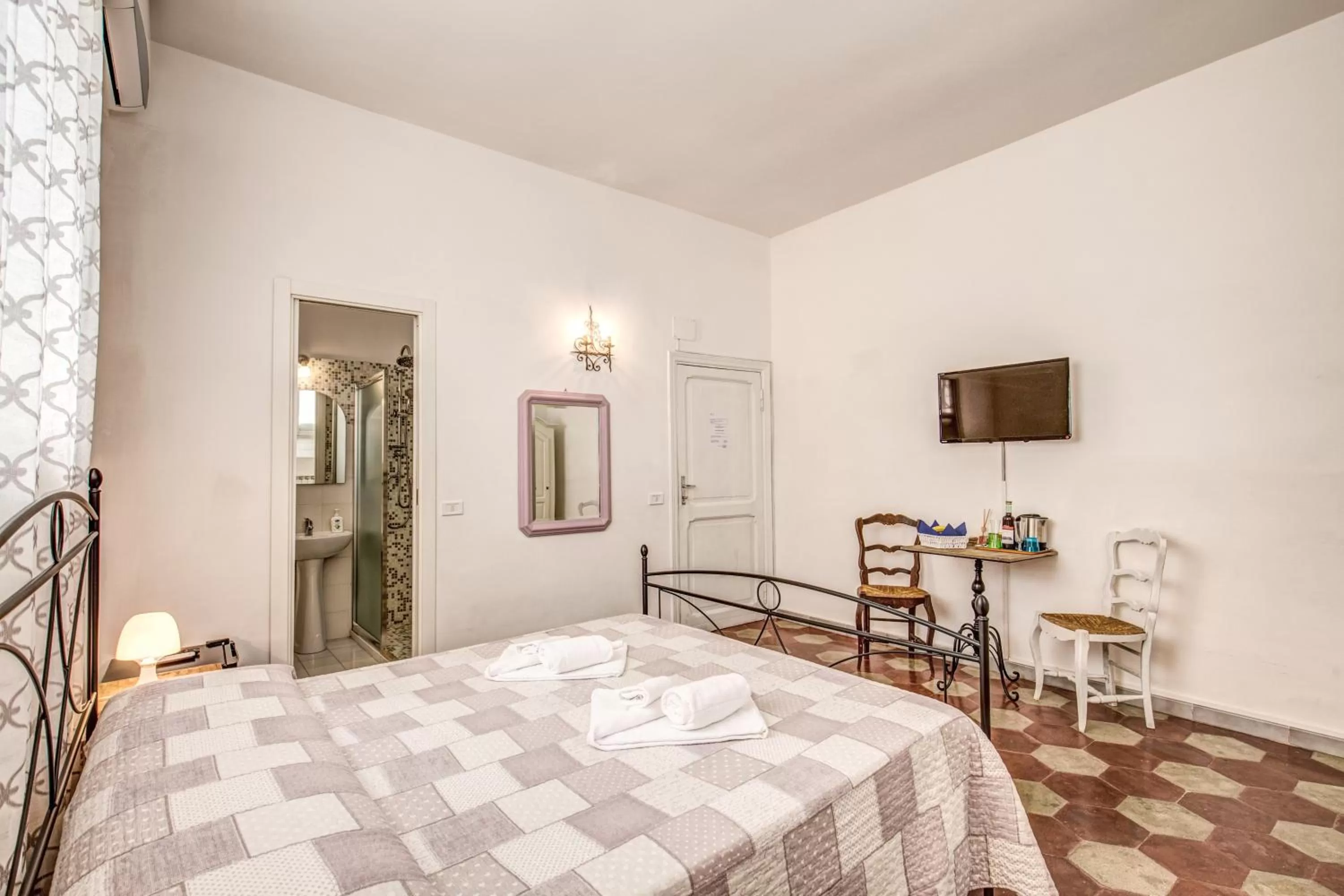 Bed in Relais La Torretta