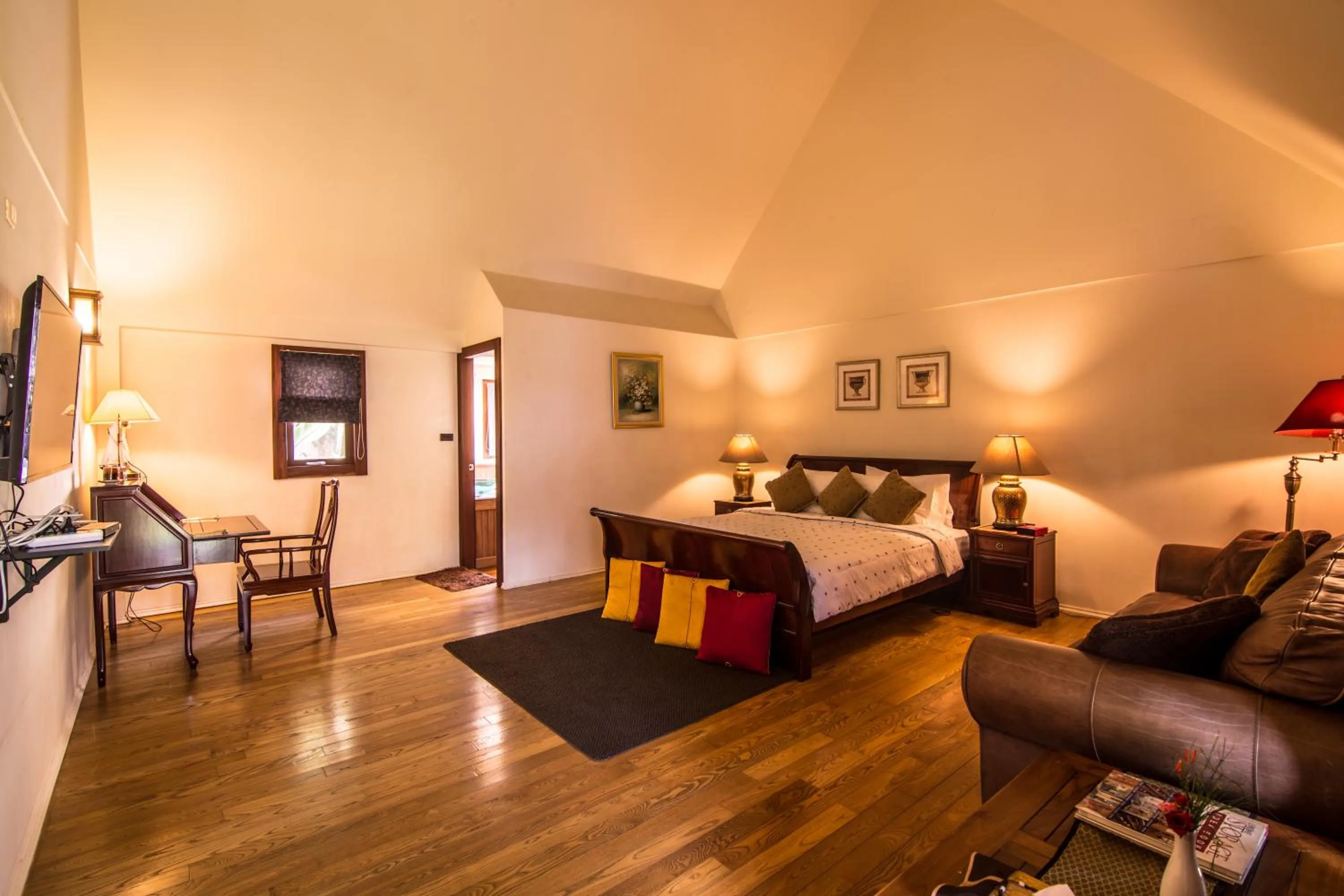 Bedroom, Bed in Teakwood villa