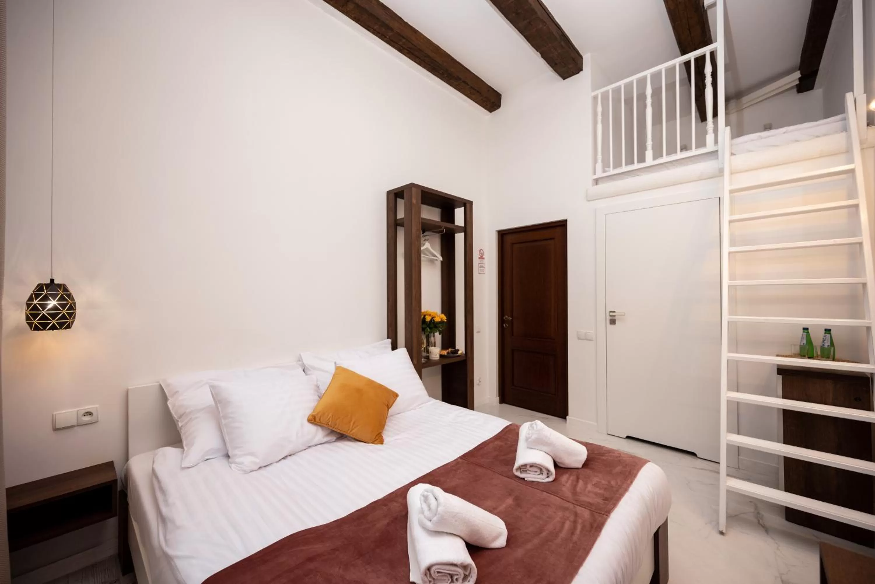 Bed in Hive Family House