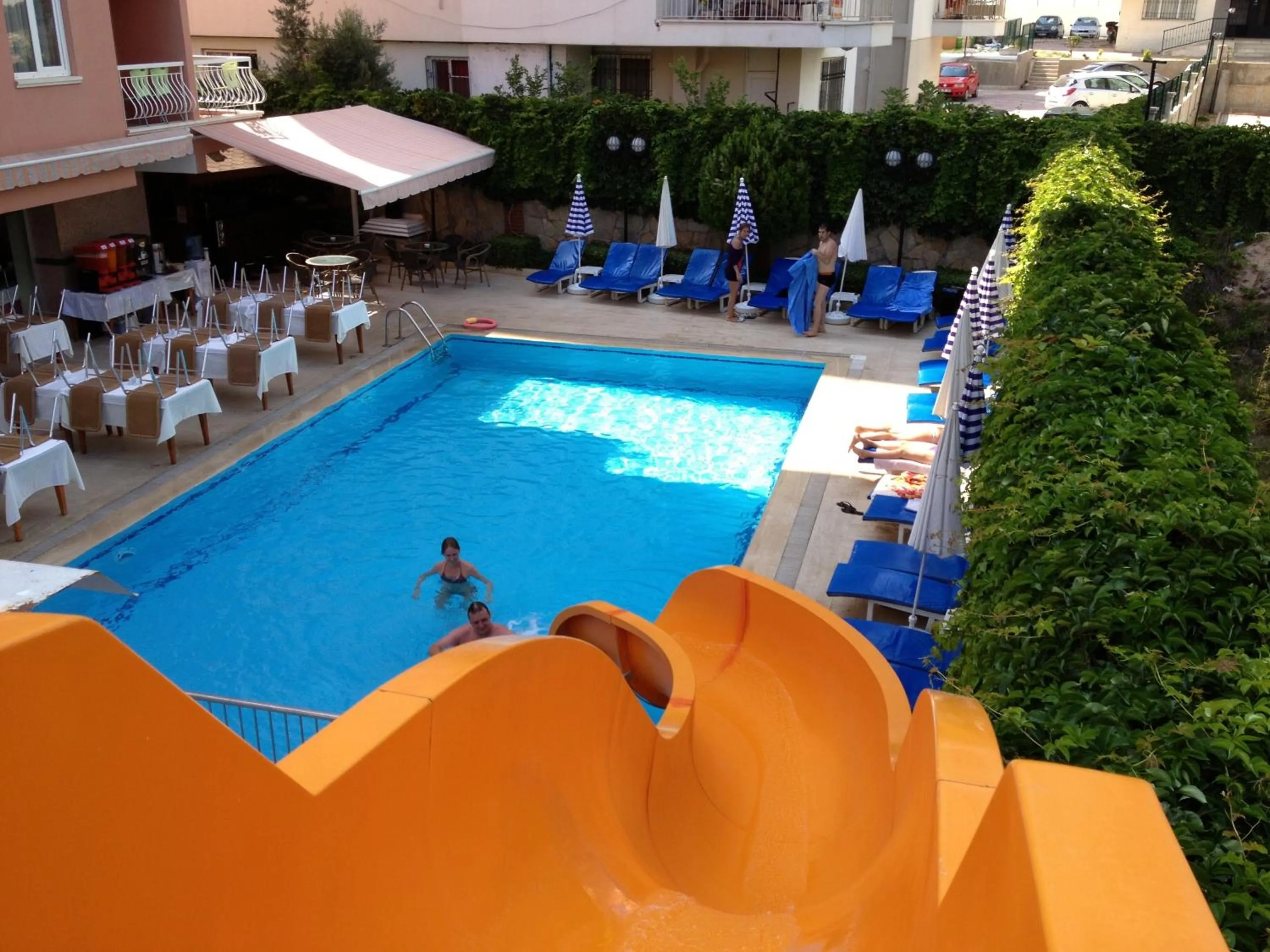 Swimming pool in Lara Dinc Hotel