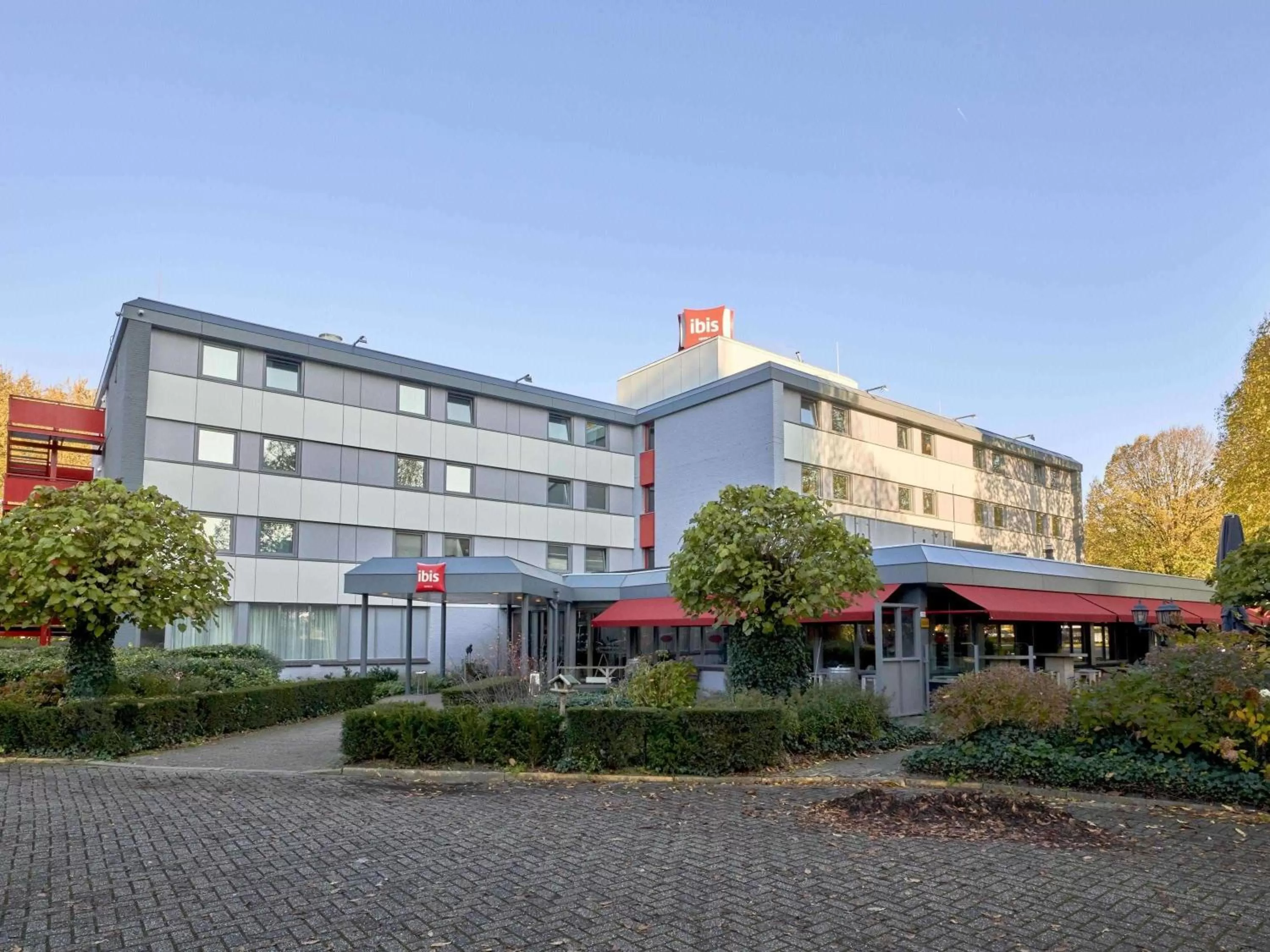 Property building in ibis Tilburg