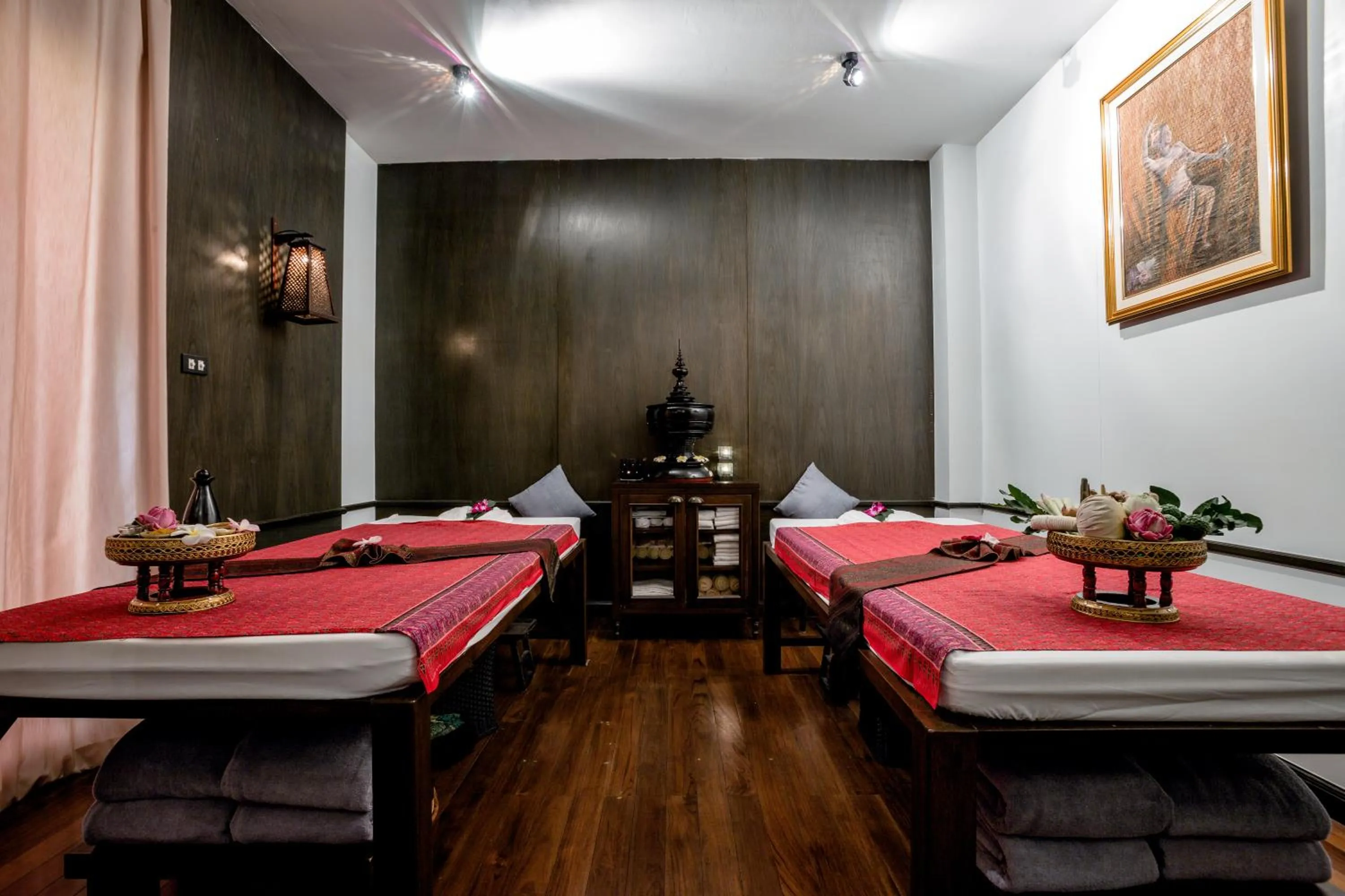 Massage, Bed in Aruntara Riverside Boutique Hotel