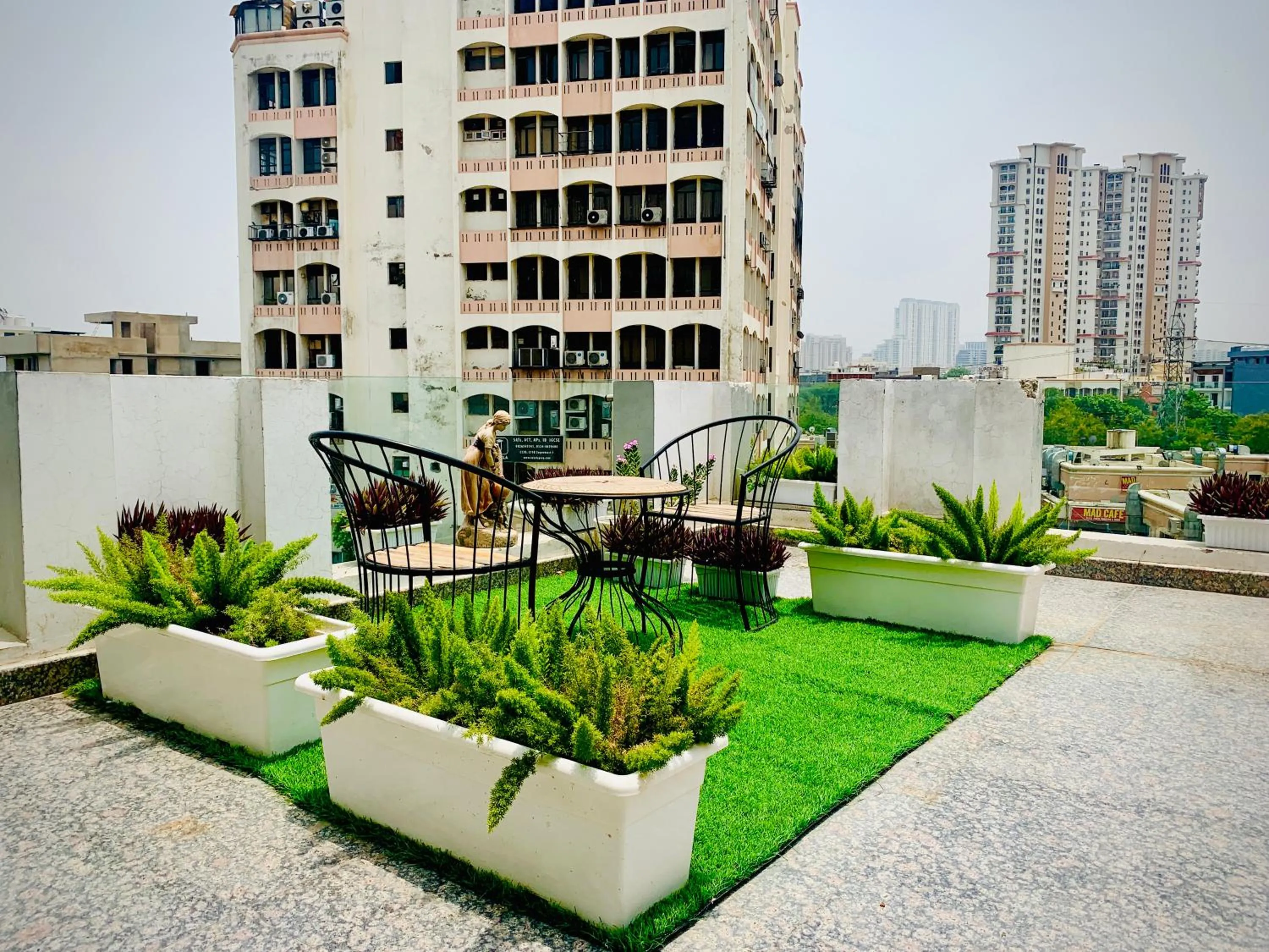Patio in Hotel City Premier - Near Galleria Market , Super Mart-1 DLF Gurgaon
