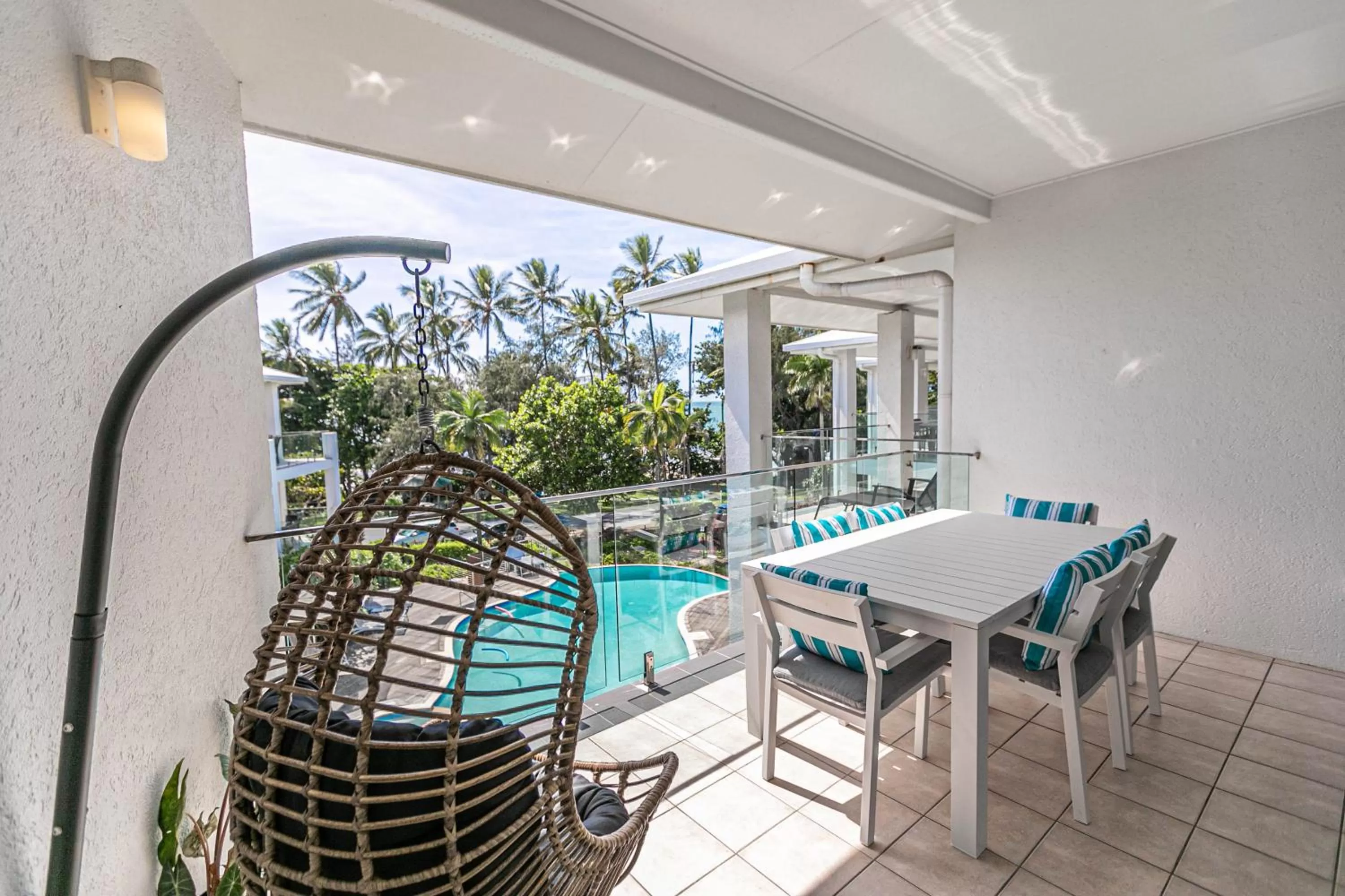 Deluxe Two-Bedroom Apartment with Ocean View in Beaches Holiday Apartments - Official Onsite Reception & Check In