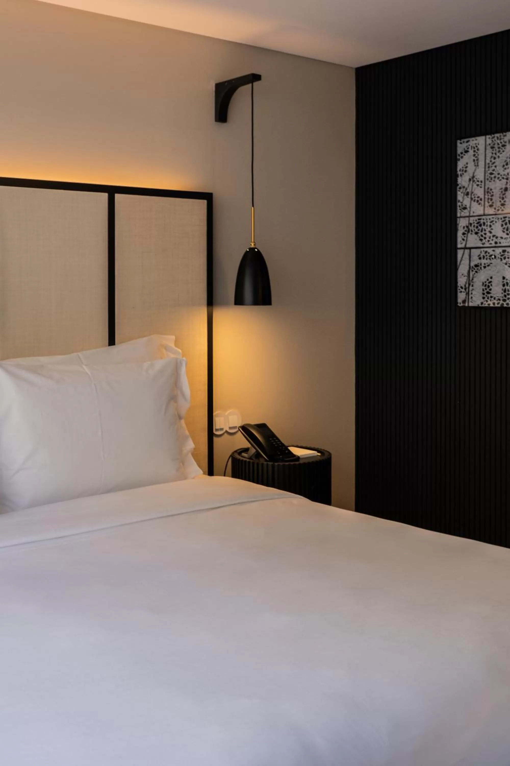 Bedroom, Bed in Artsy Cascais