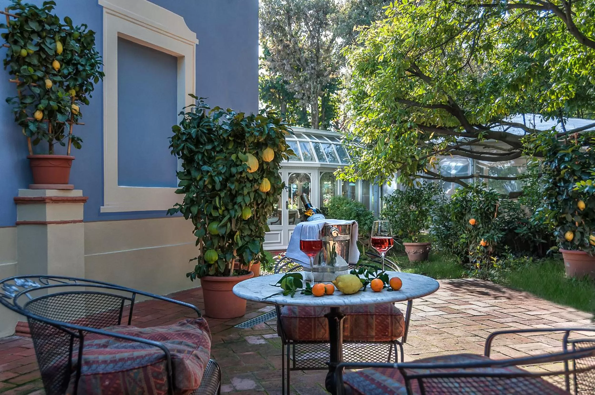 Area and facilities in Resort Dei Limoni