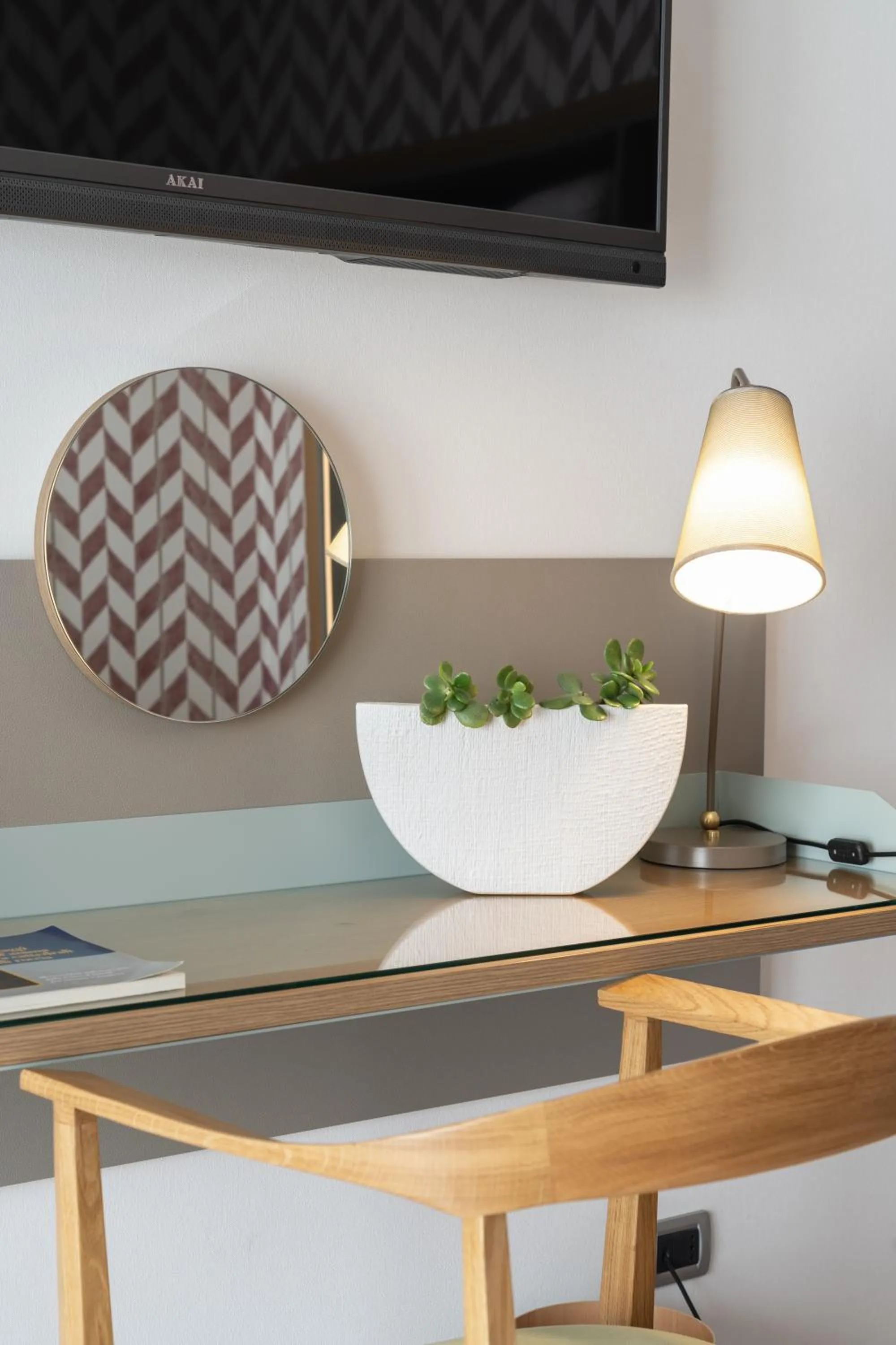 TV and multimedia in Reginna Palace Hotel