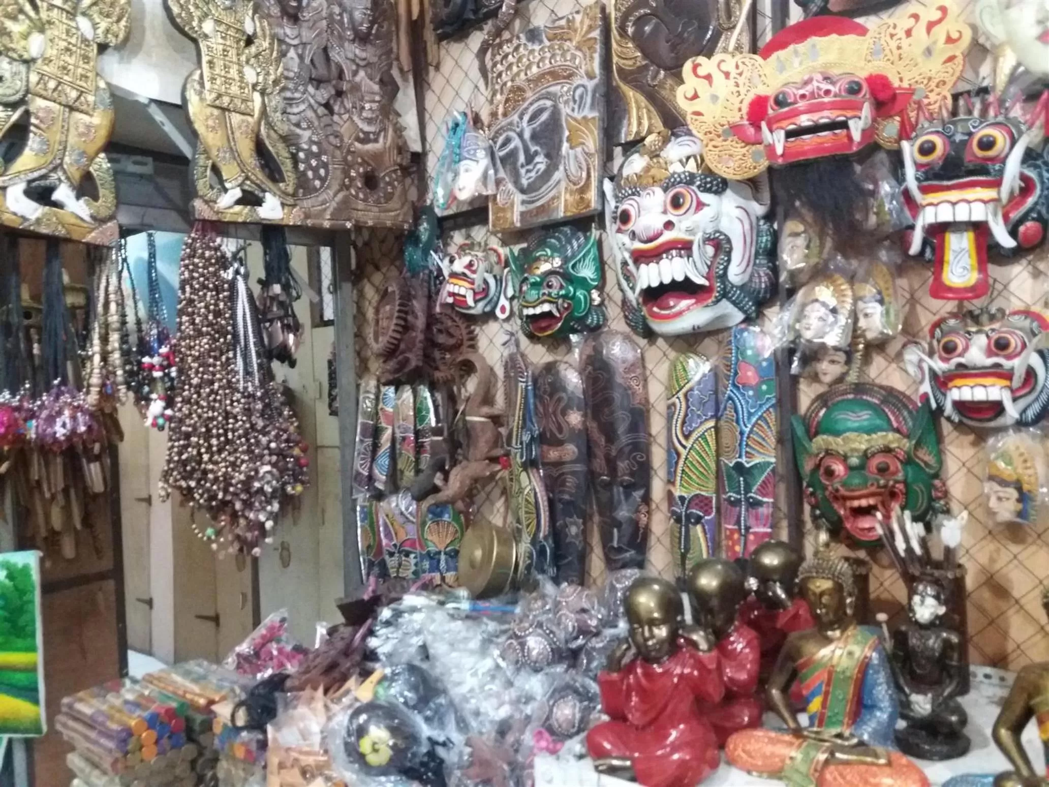 Shopping Area in Inna Bali Heritage Hotel