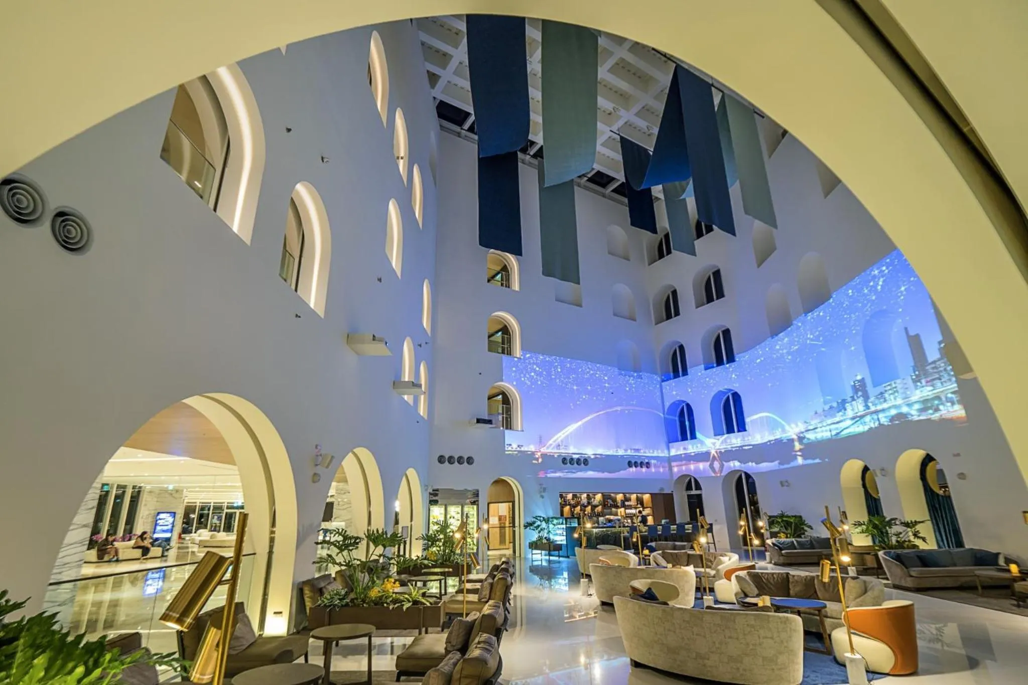 Restaurant/places to eat in Golden Tulip FAB Hotel New Taipei