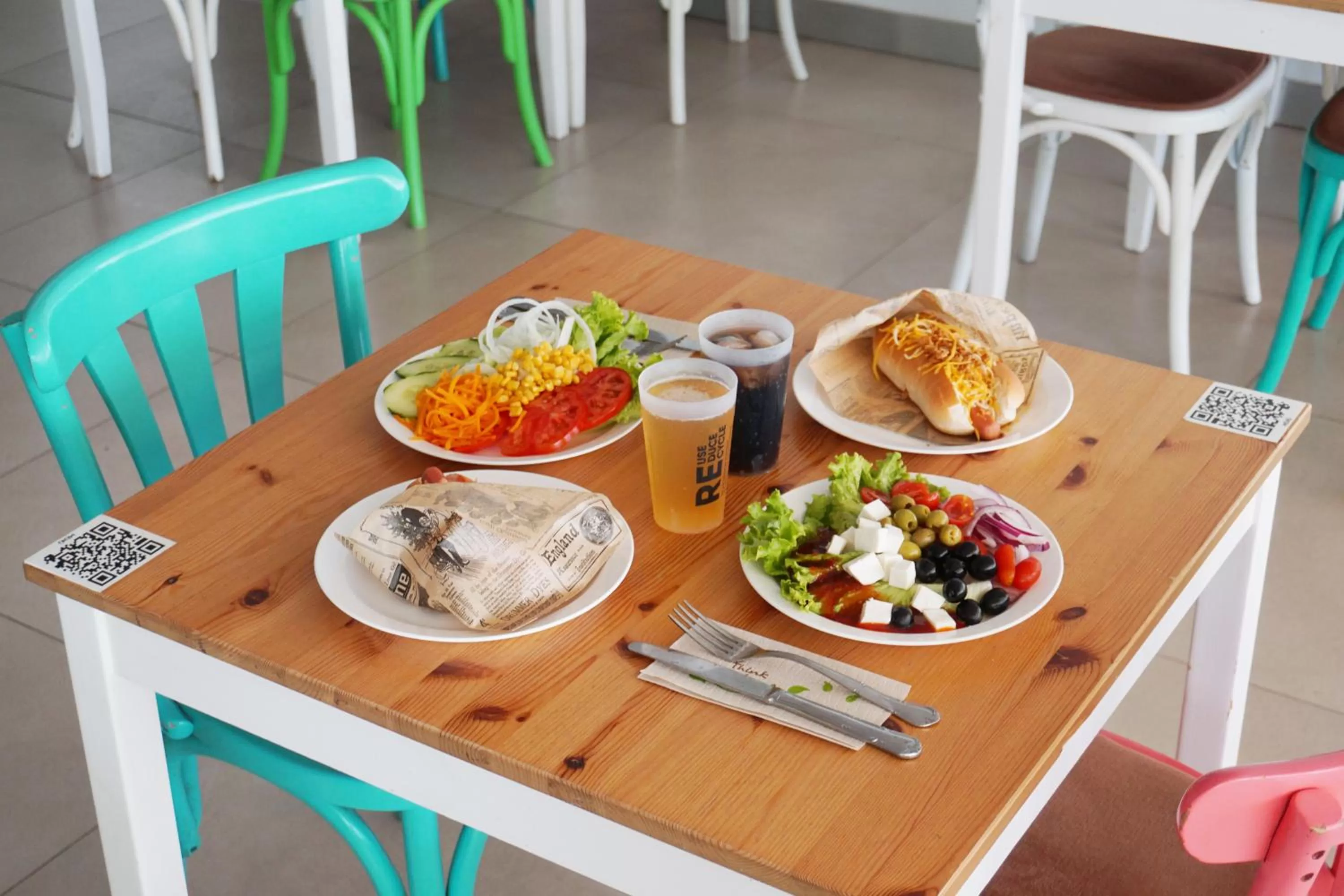 Food and drinks in Paradise Park Fun Lifestyle Hotel