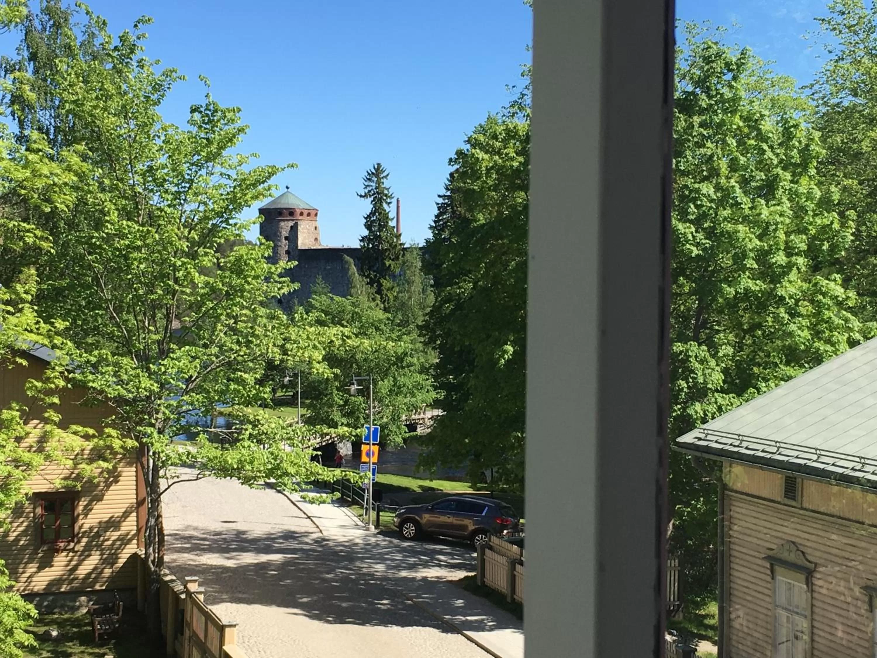 Summer in Cafe-Restaurant & Hotel Saima