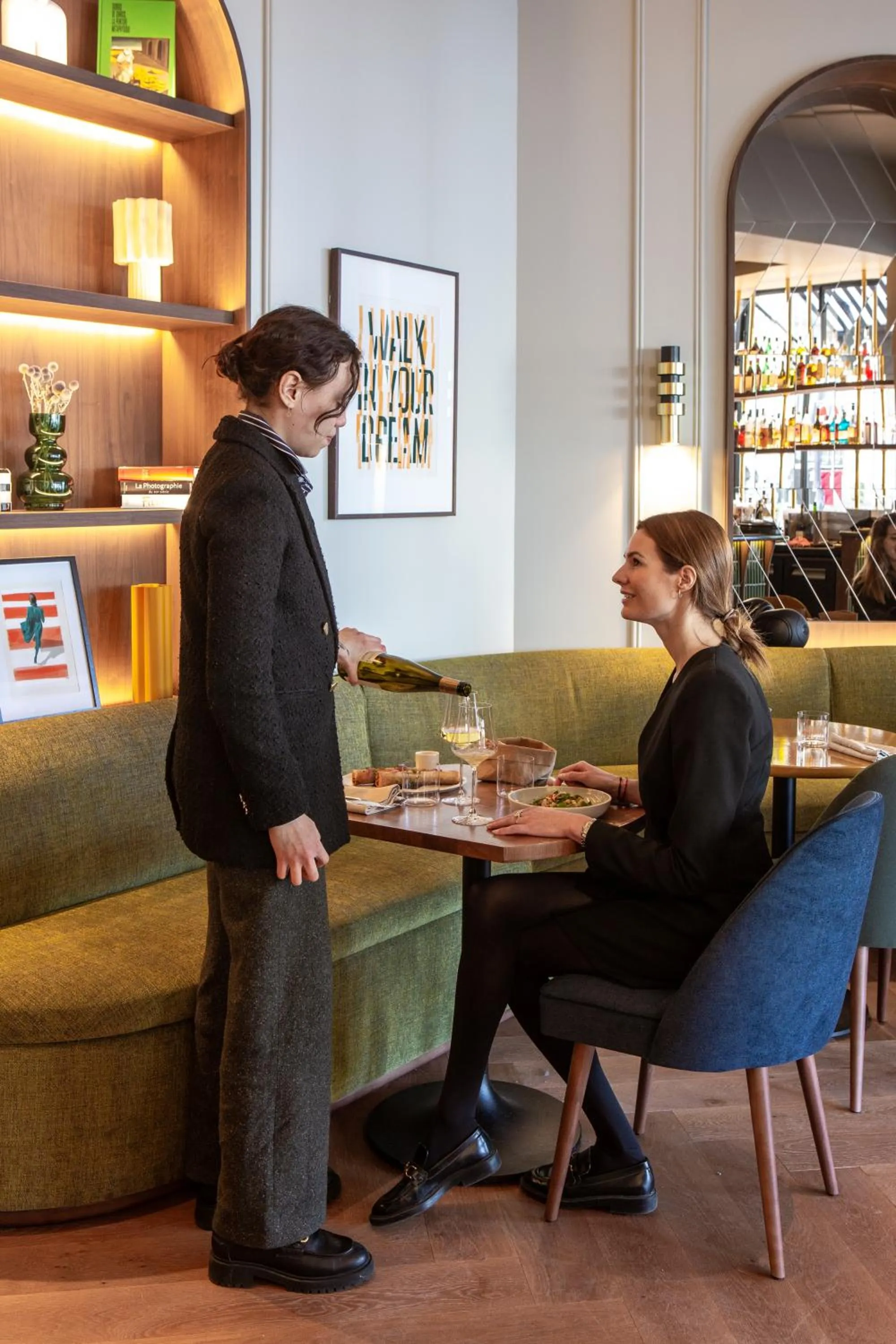 Restaurant/places to eat in Hotel Flanelles Paris