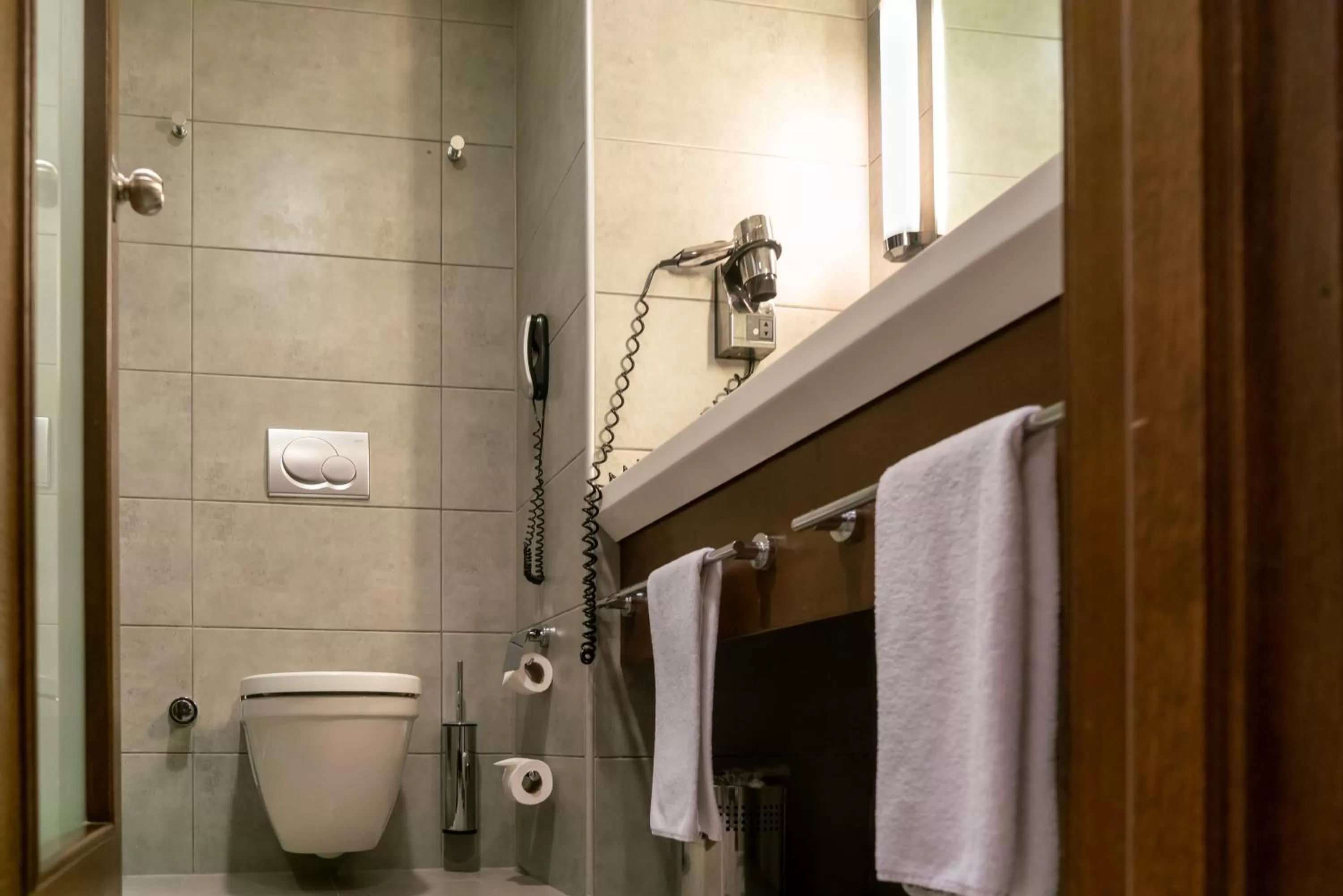 Bathroom in Midtown Hotel