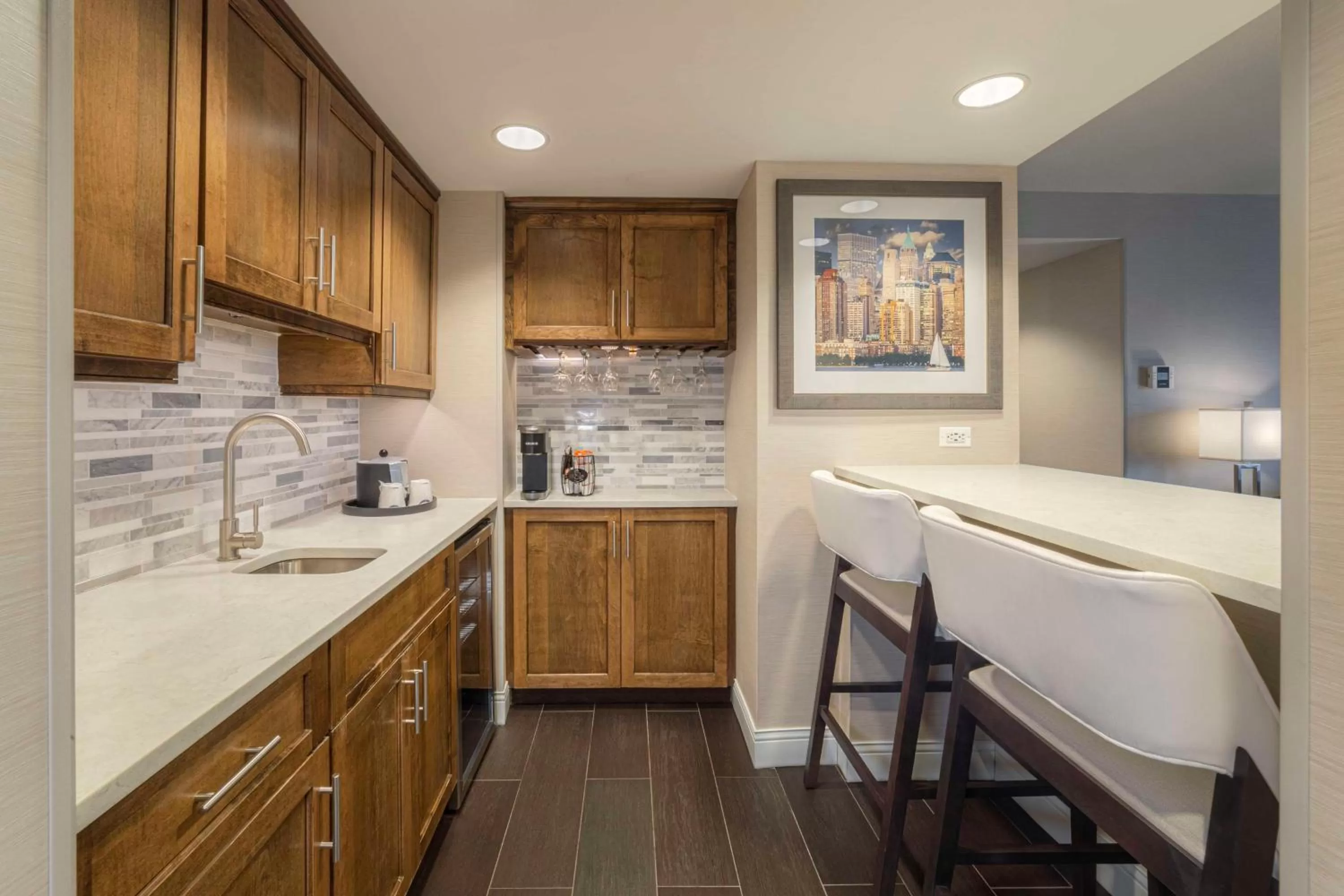 Kitchen or kitchenette in Hampton Inn Carlstadt At The Meadowlands