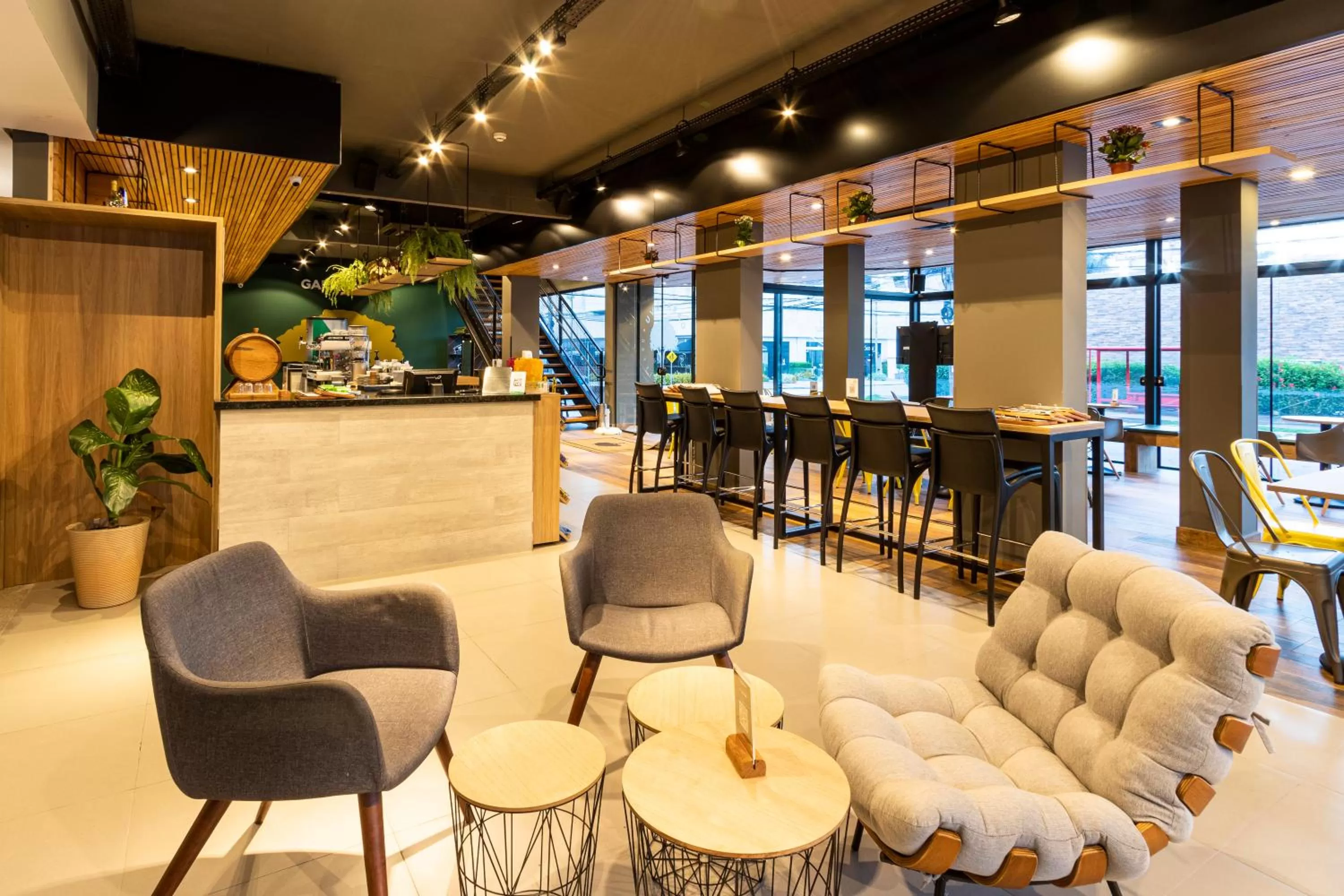 Restaurant/places to eat in Mercure Florianópolis