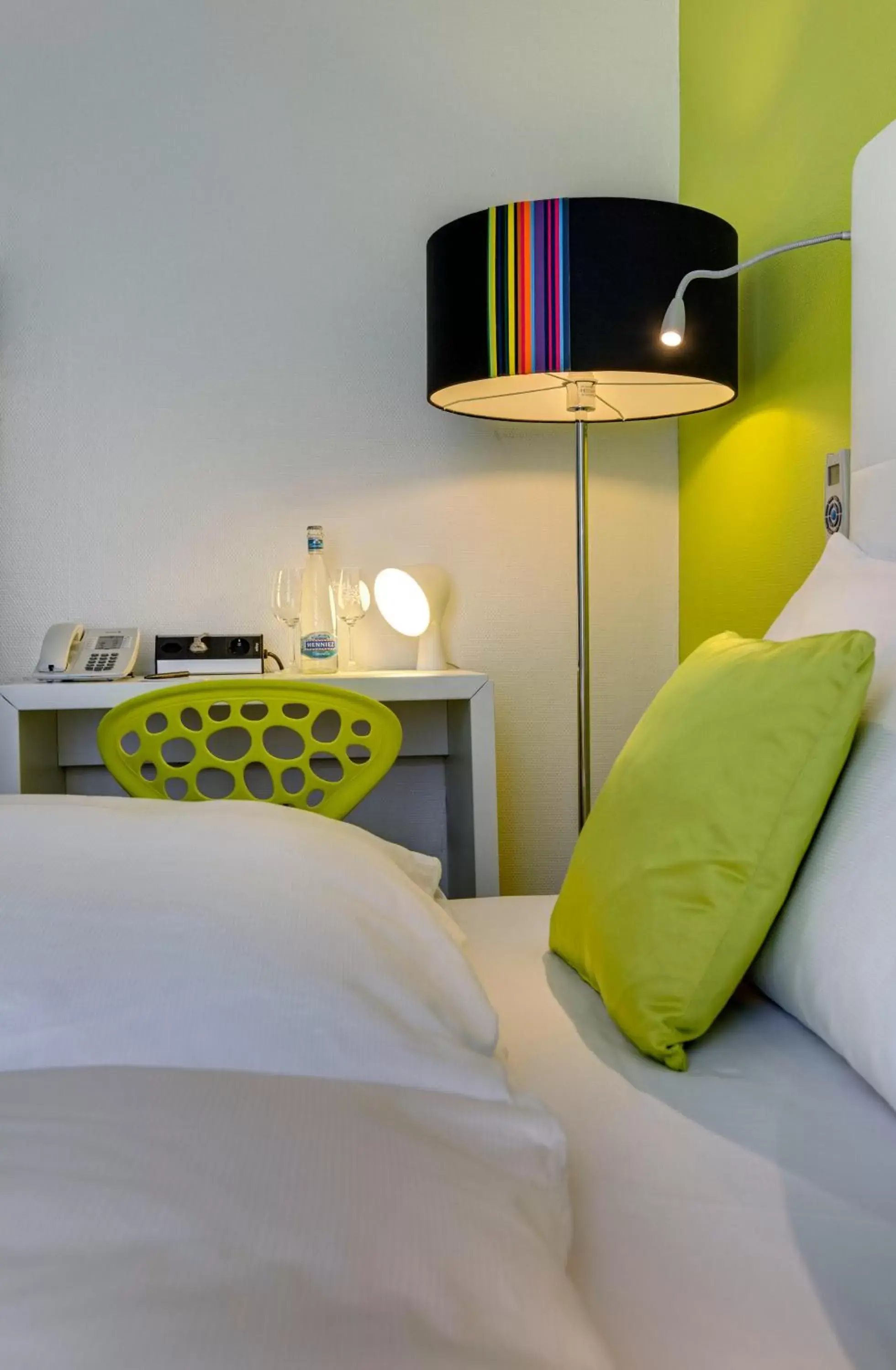 Budget Room with Queensize Bed in Hotel City Inn Basel Budget Room with Queensize Bed in Hotel City Inn Basel