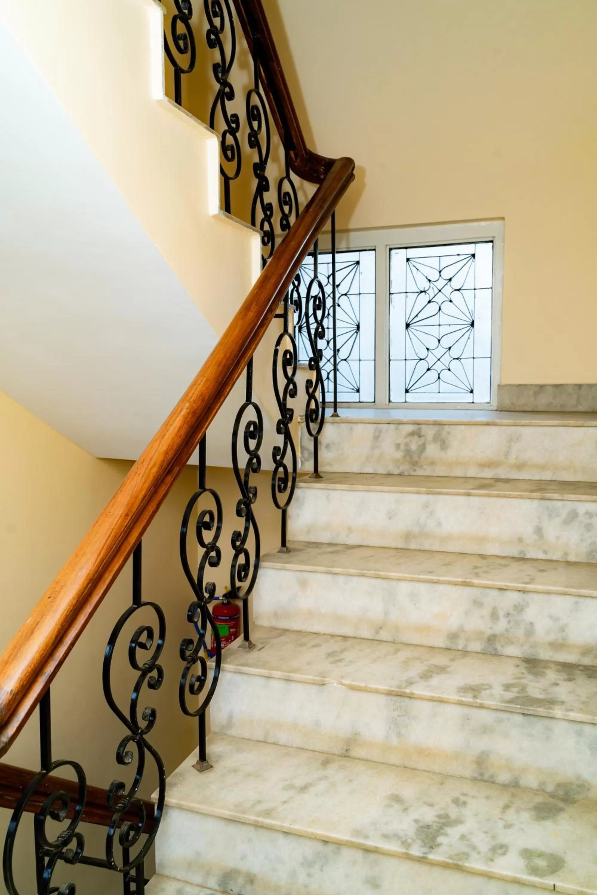 Facade/entrance in Silu Homes by Hostmandu