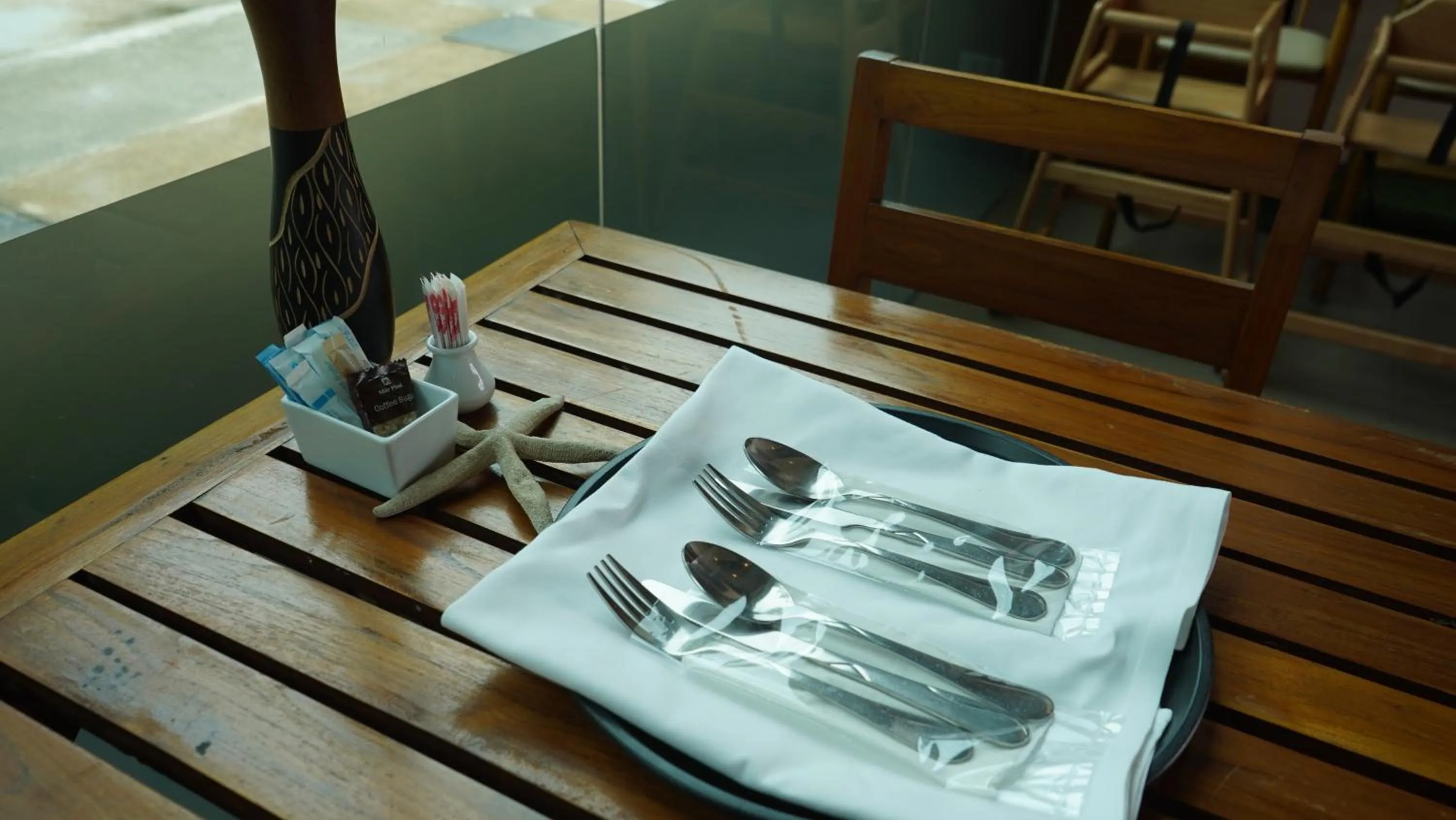 Restaurant/places to eat in Sugar Palm Grand Hillside - SHA Plus