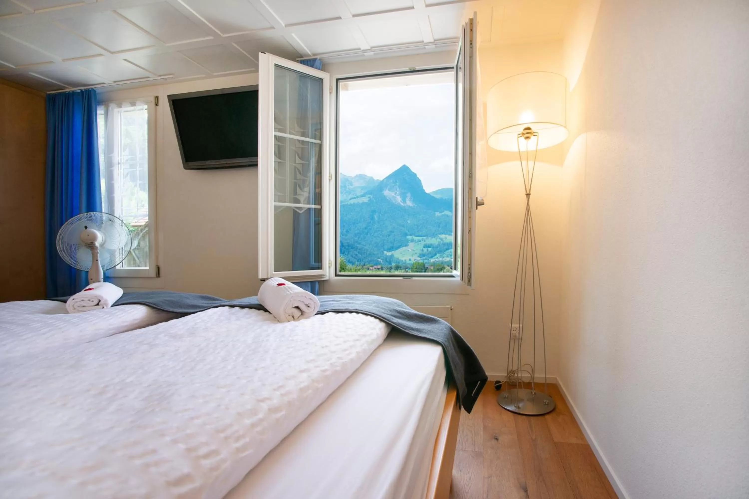 Photo of the whole room, Bed in Landgasthof Zollhaus