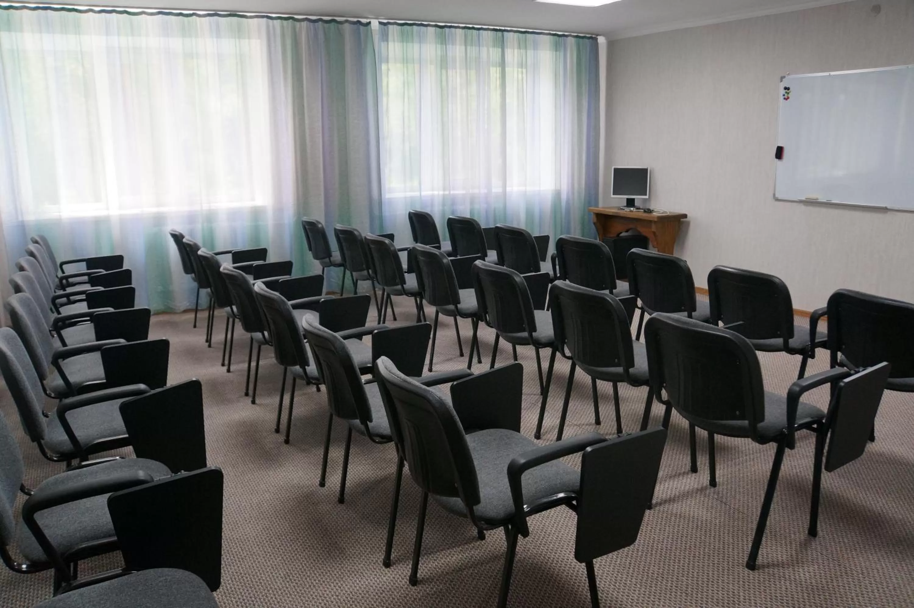 Business facilities in GALIRAD Hotel