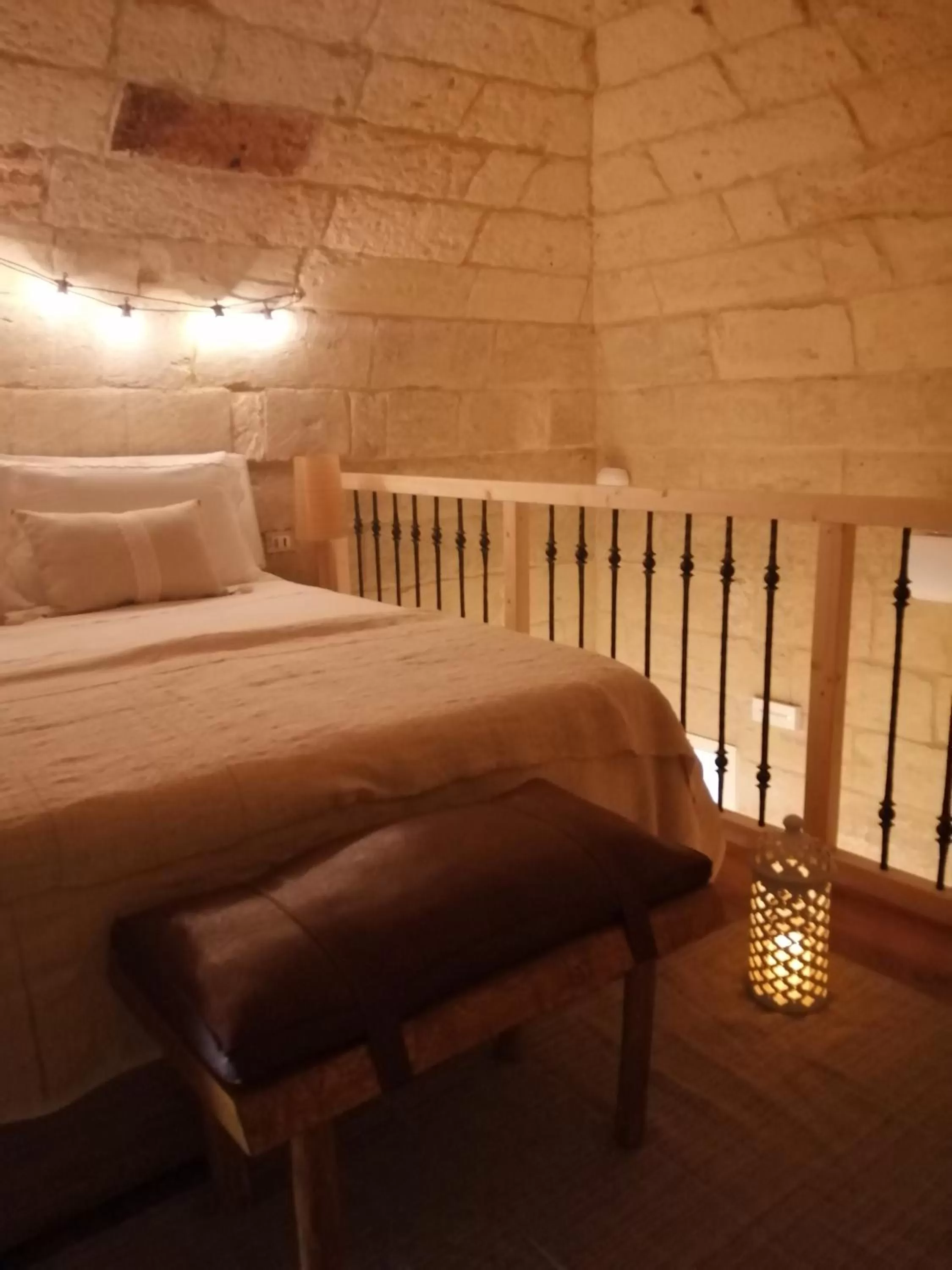 Photo of the whole room, Bed in Palazzo Emy