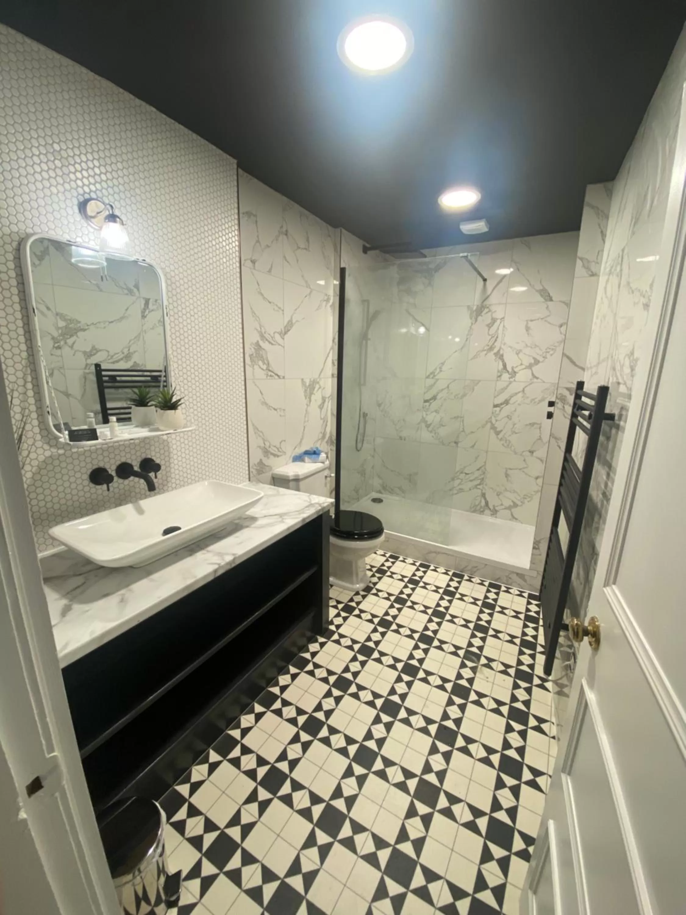 Toilet in Hartford Hall on School Lane