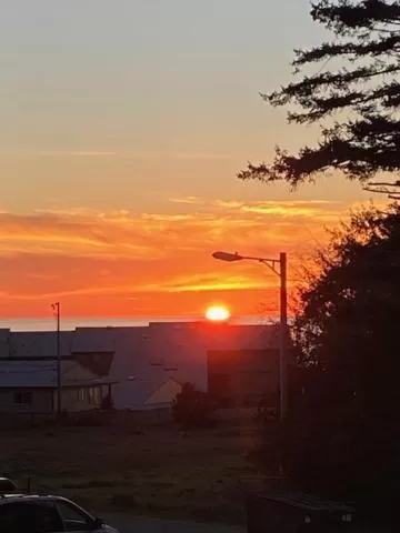 Sunset in AmeriCoast Inn