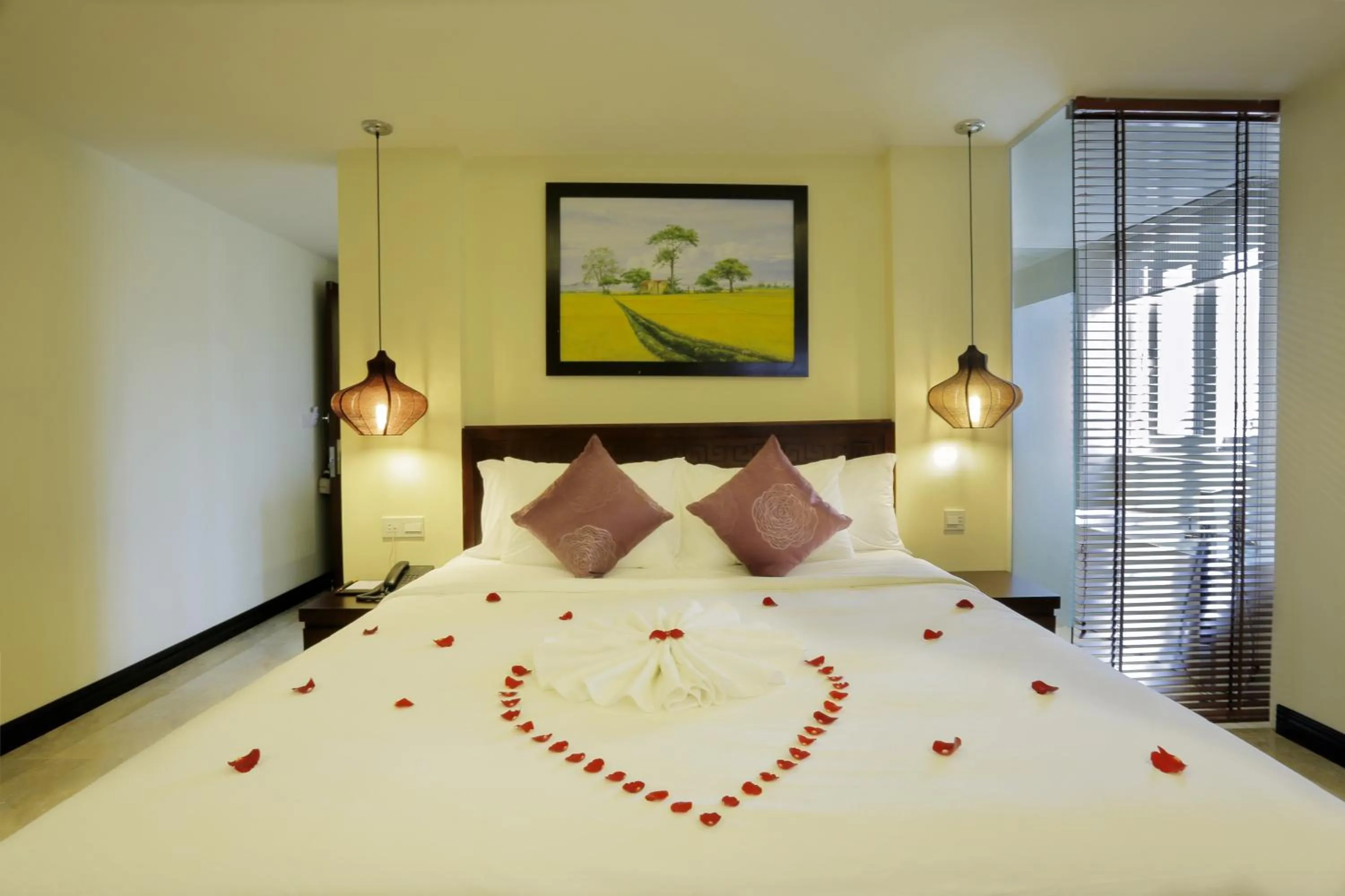 Bedroom, Bed in River Suites Hoi An