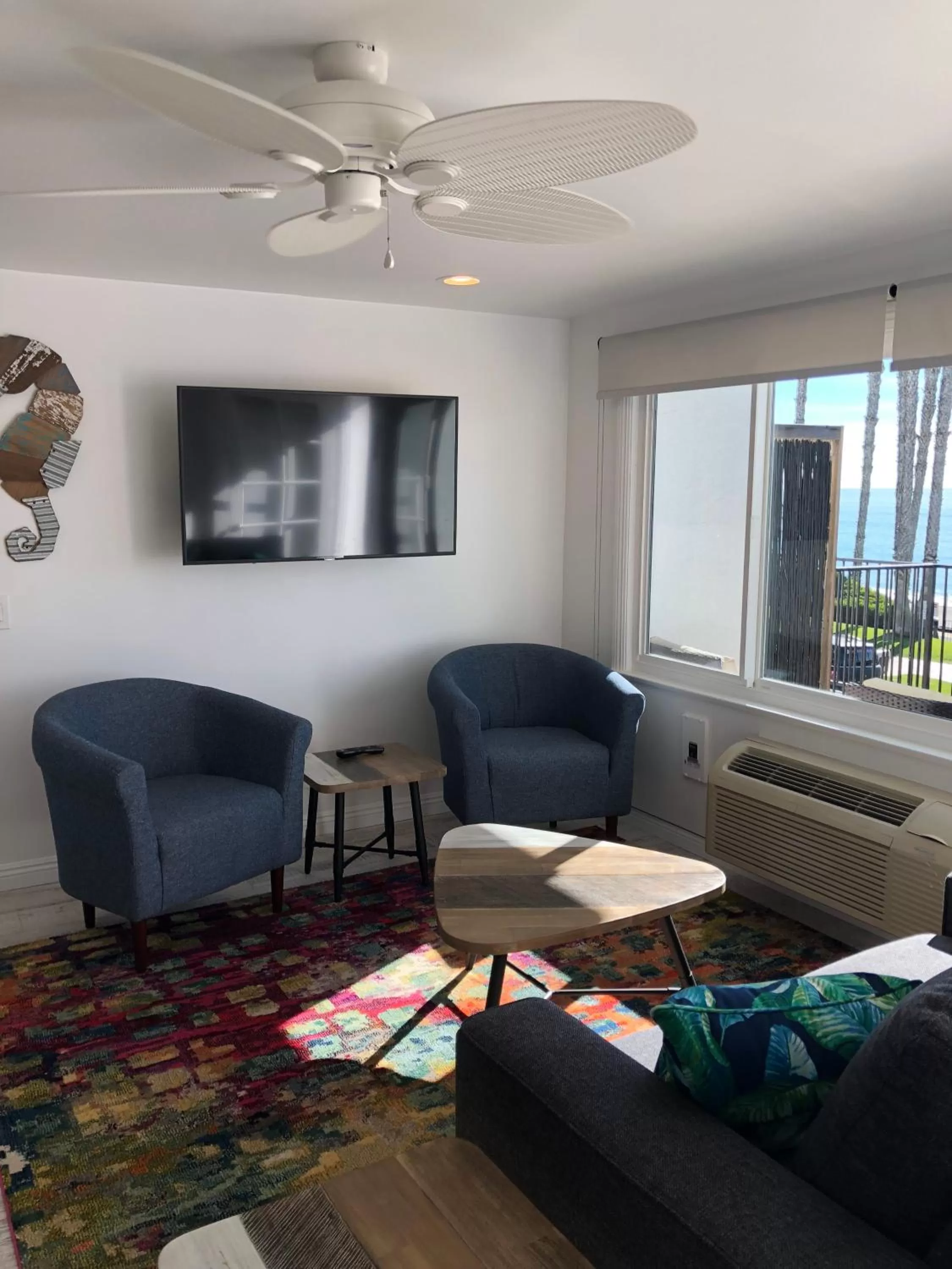 Living room in Sea Horse Resort