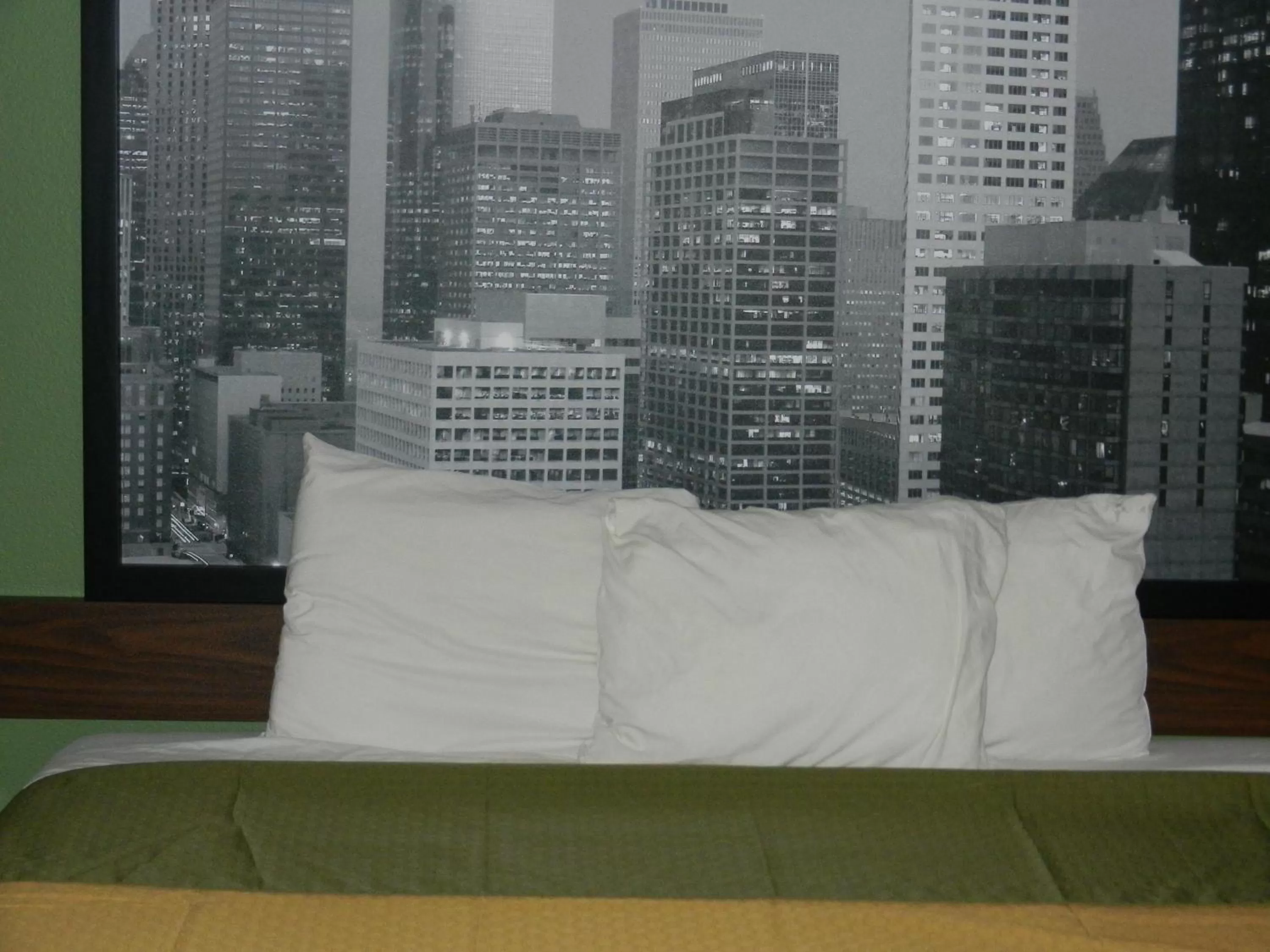 Bed in Super 8 by Wyndham Humble - Atascocita - FM 1960 I-69