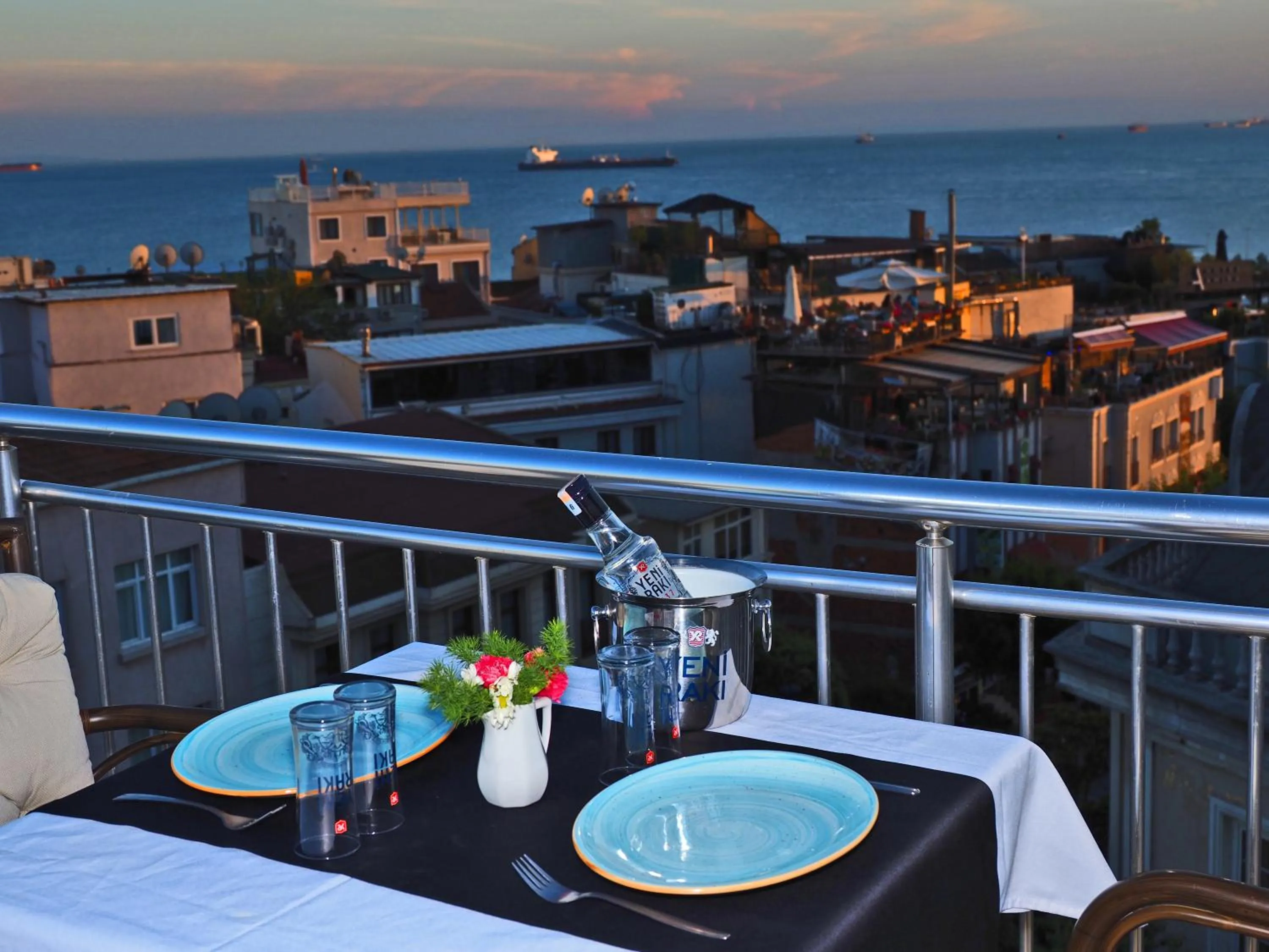 Sea view in The Sunrise Hotel