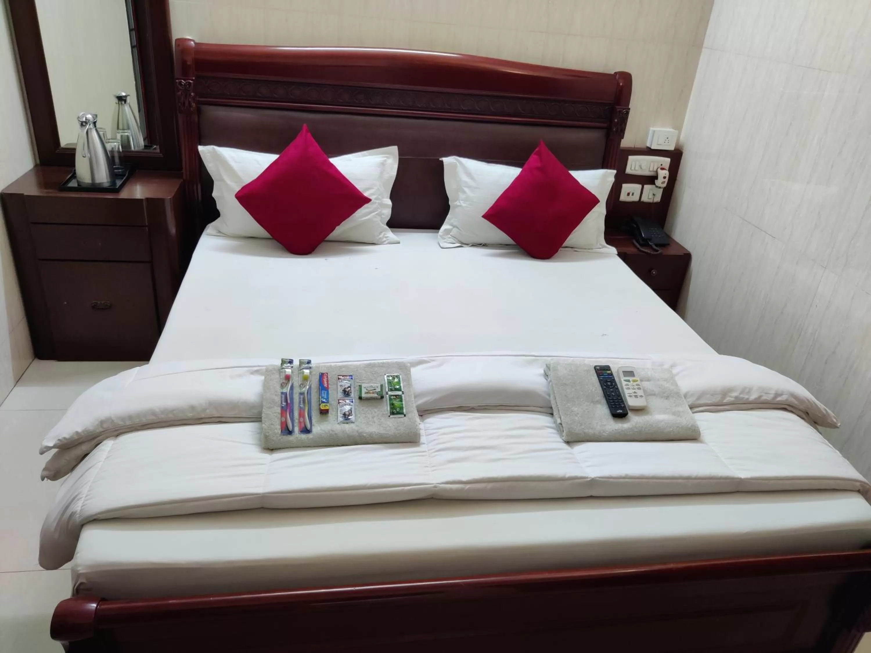 Bed in Grand View Residency Chennai