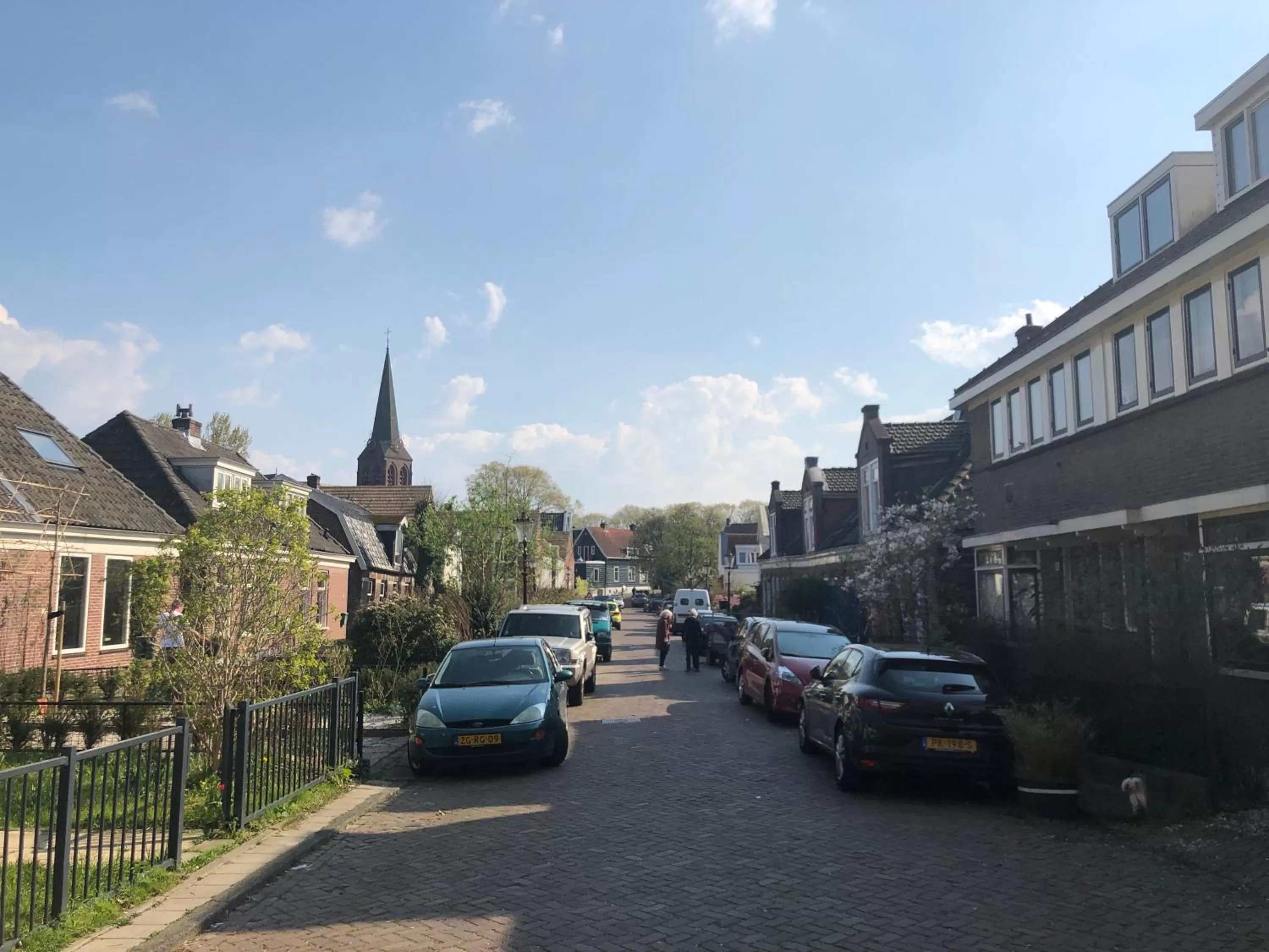 Private Studio - FREE PARKING