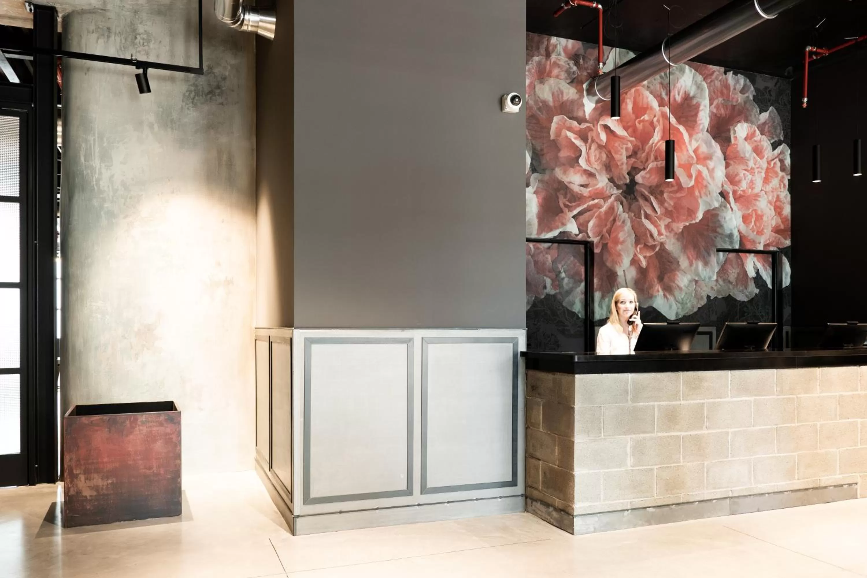 Staff in J24 Hotel Milano