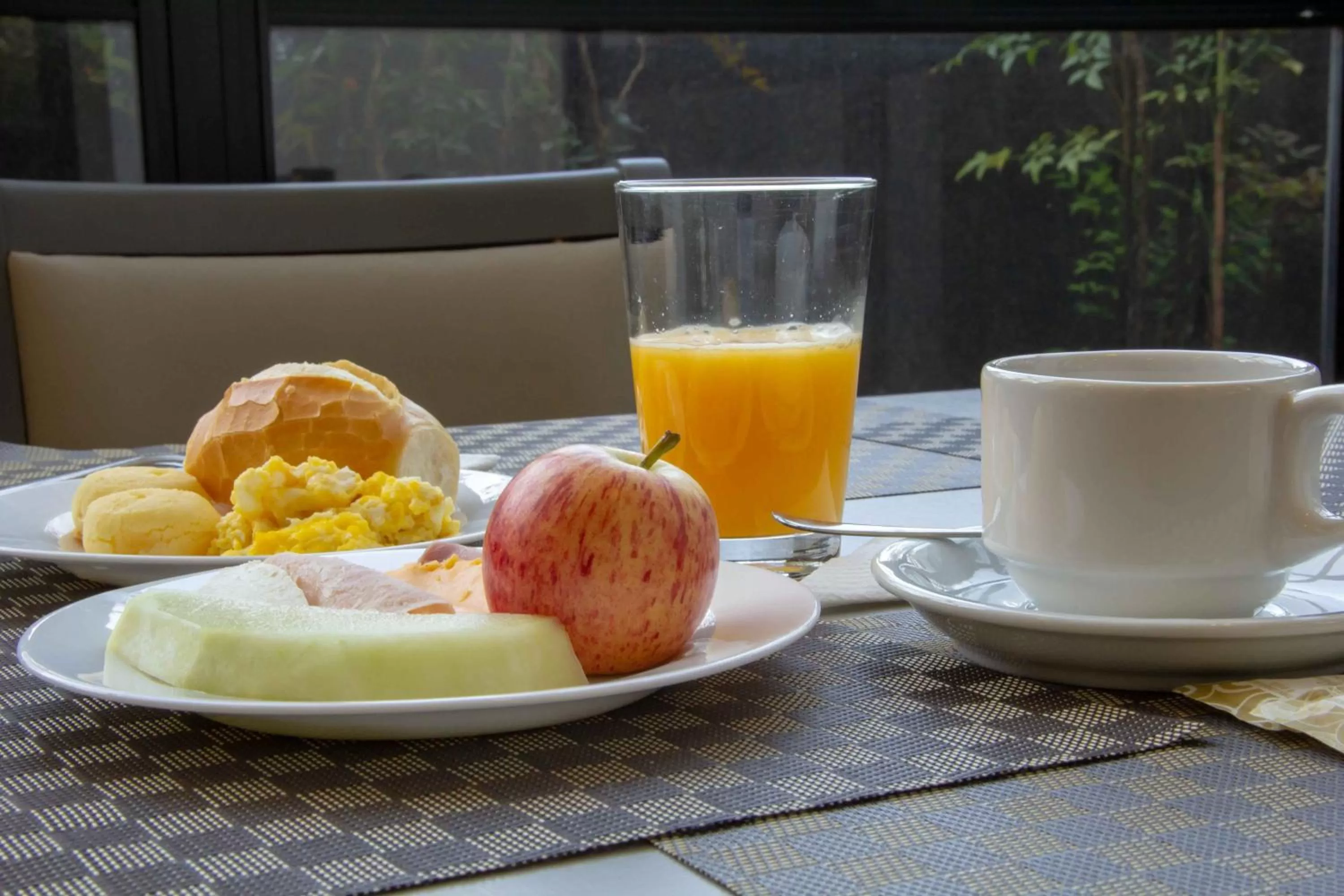 Breakfast in Aparthotel Twin Towers