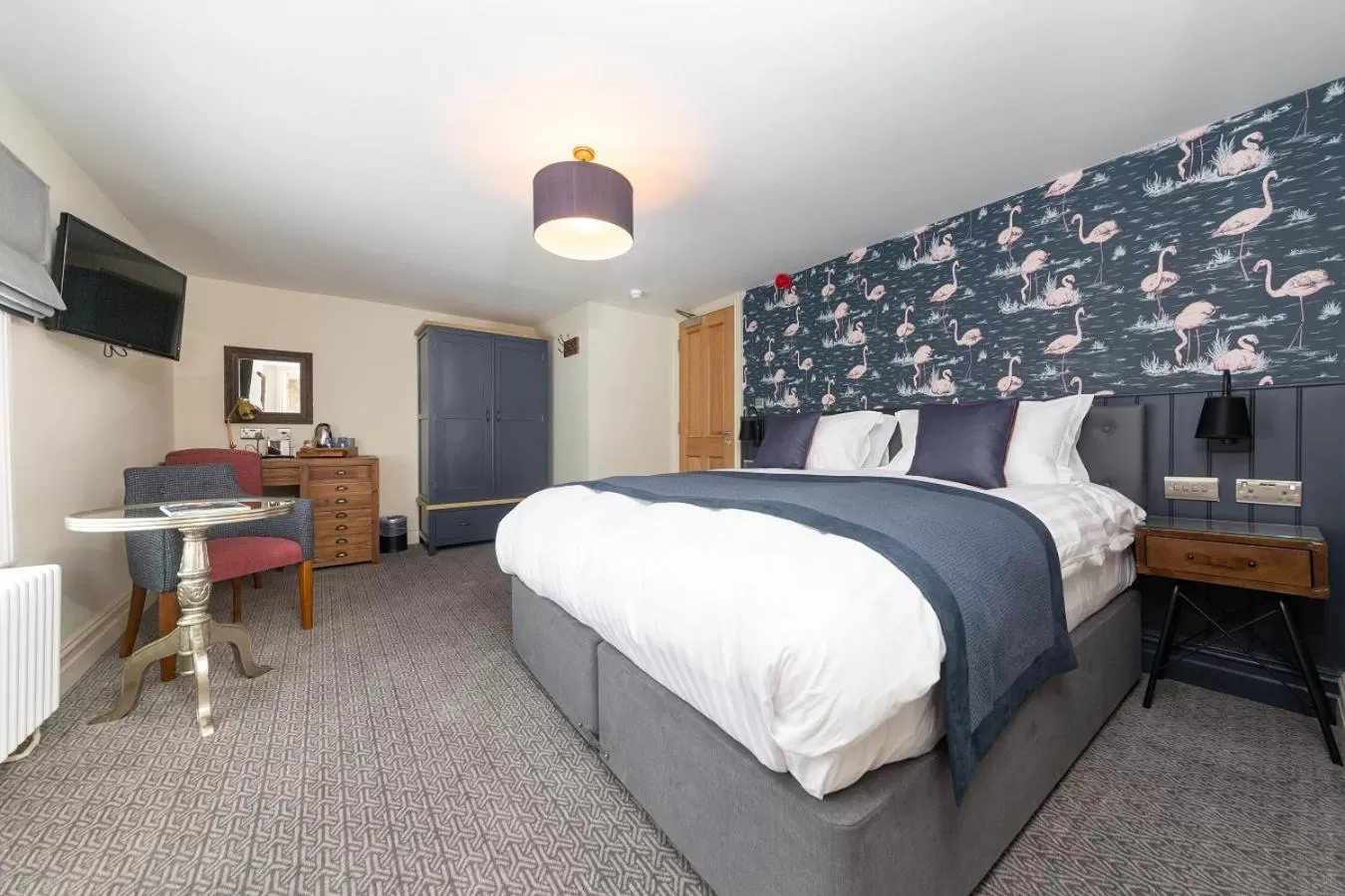 Bed in The Old Cock Inn