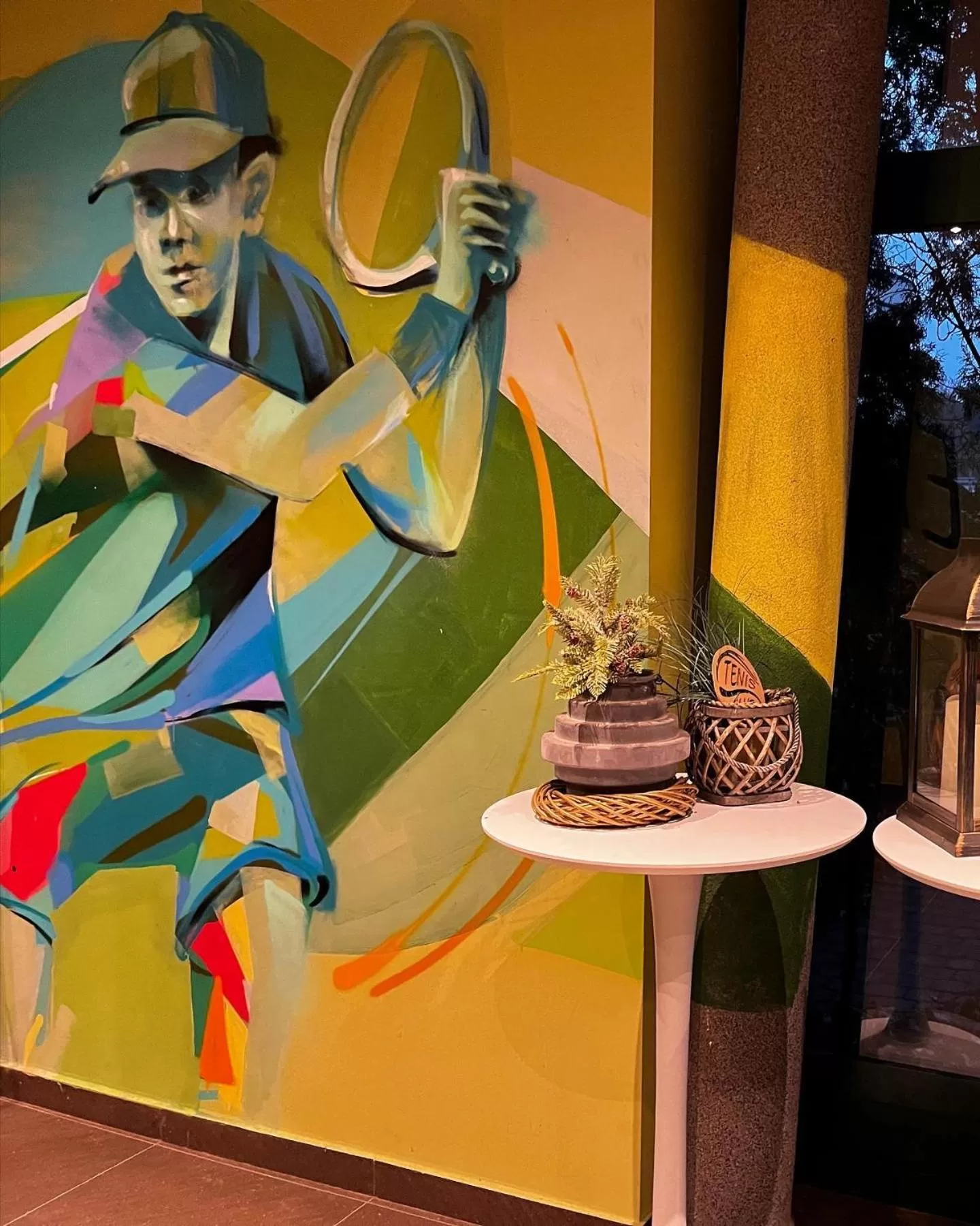 Decorative detail in Tenis Club