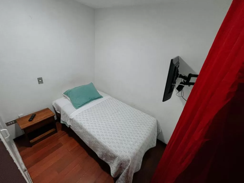 Bed in Hotel Plaza Colon