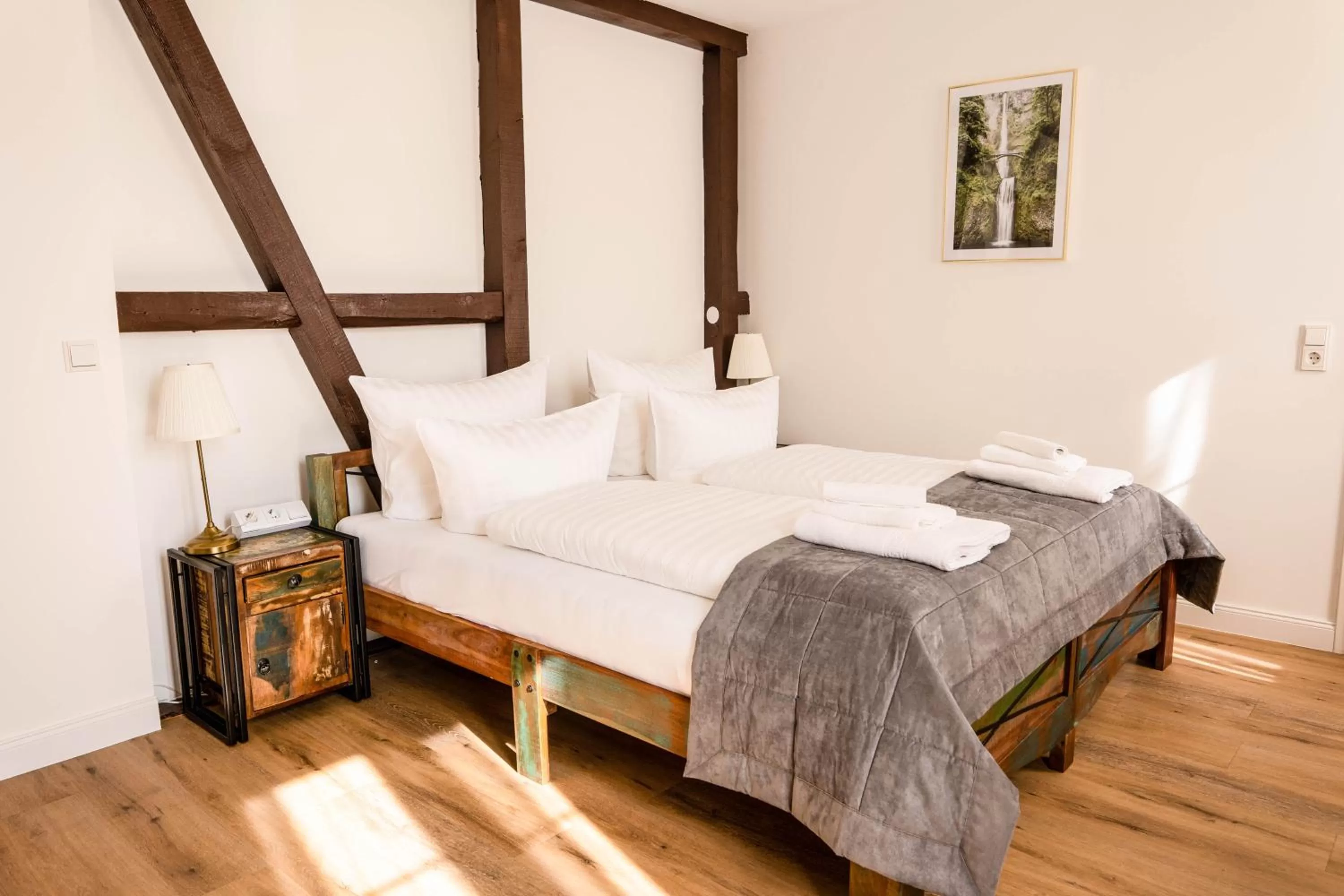 Bed in RISA Hotels, Landgasthaus Zum Engel