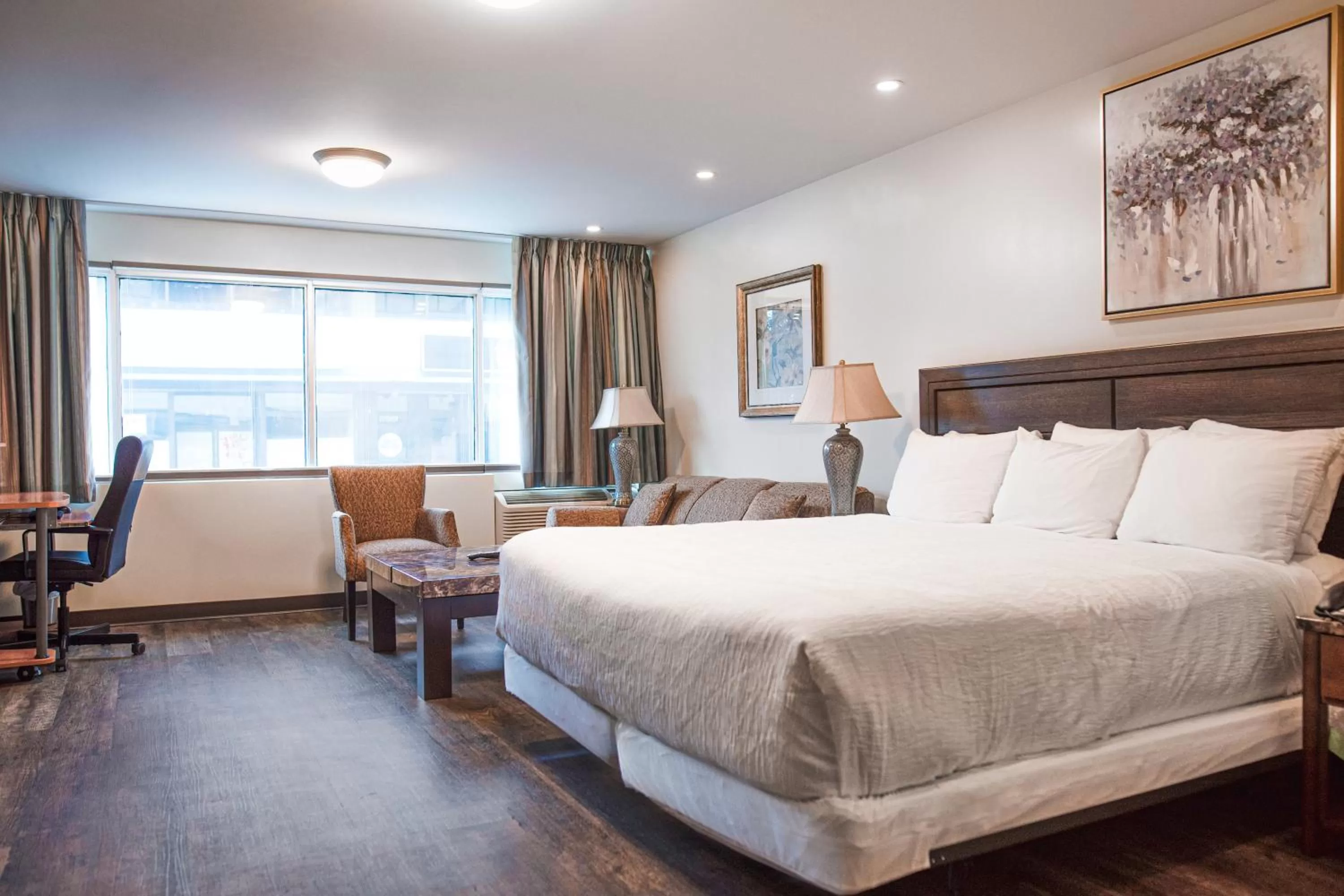 Bed in The Business Inn