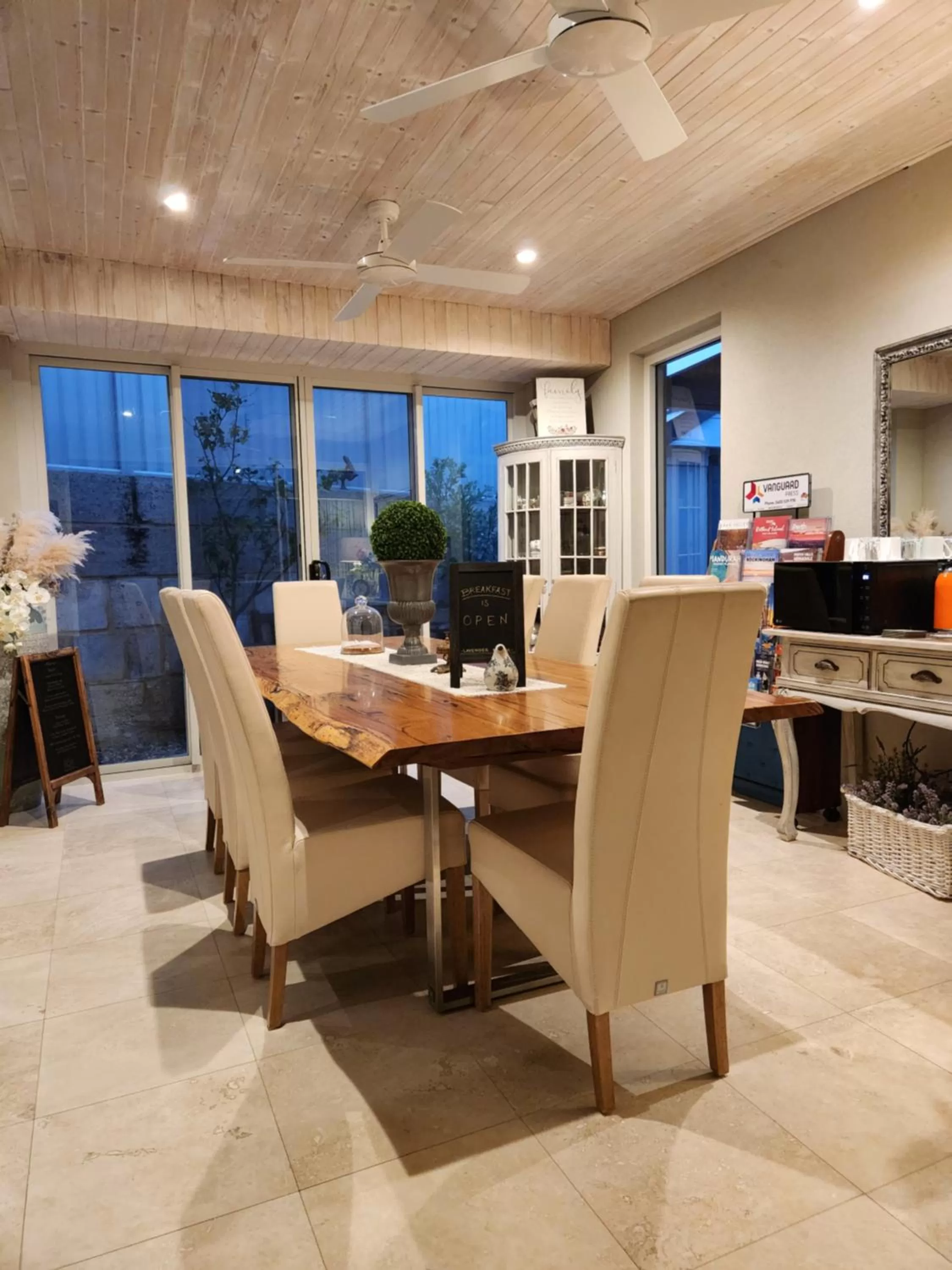 Business facilities in Lavender Manor BnB