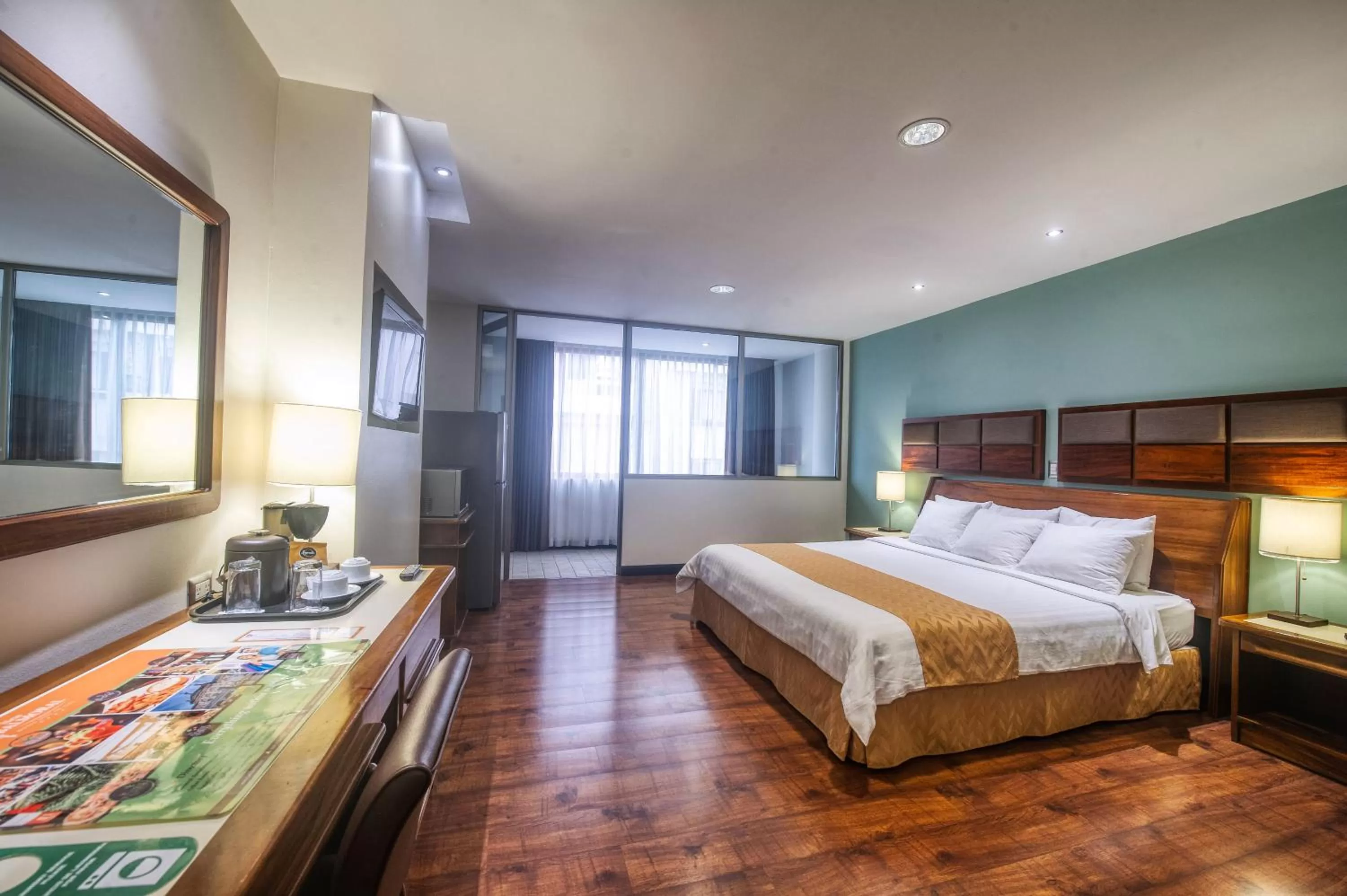 TV and multimedia, Bed in Balmoral Hotel San José CR, Historic District