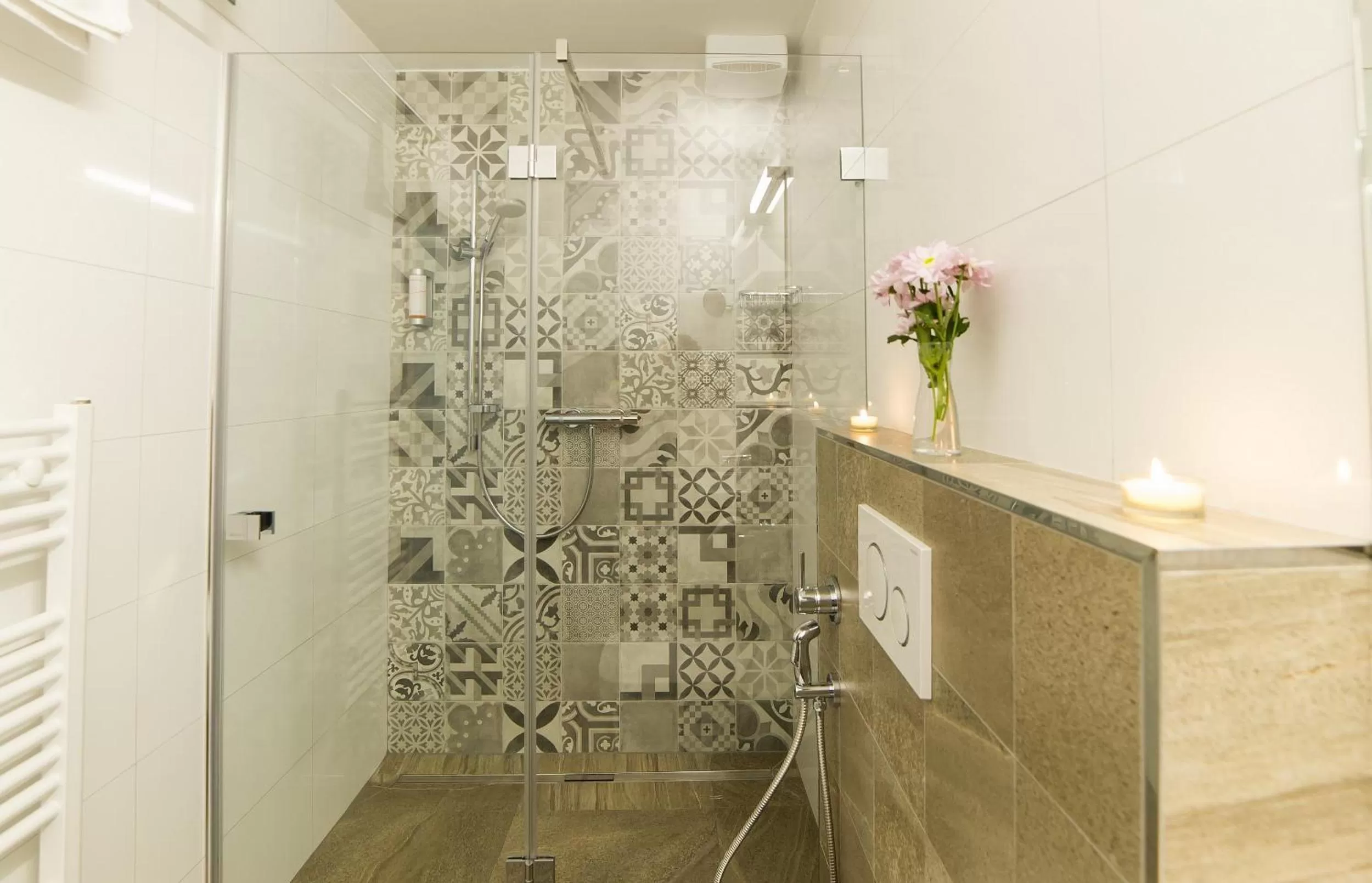 Garni hotel Castle Bridge