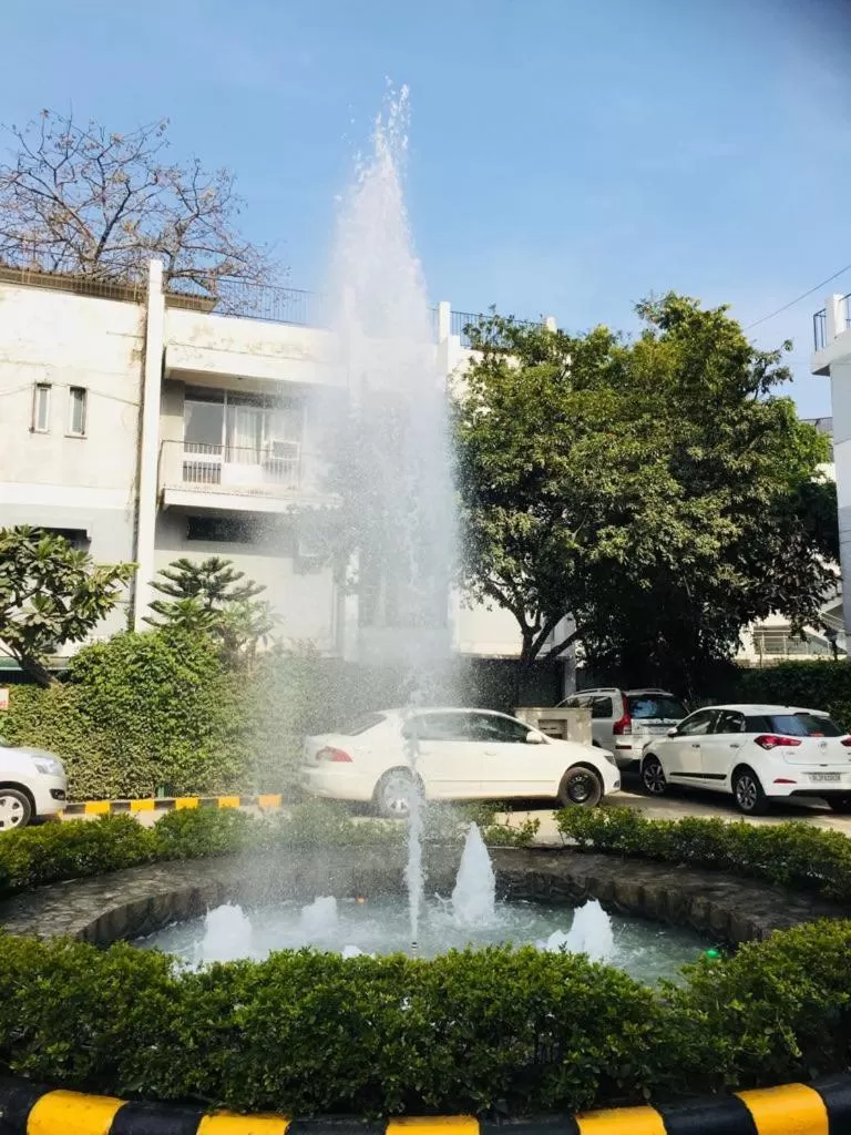 Facade/entrance in Homestay Chateau 39