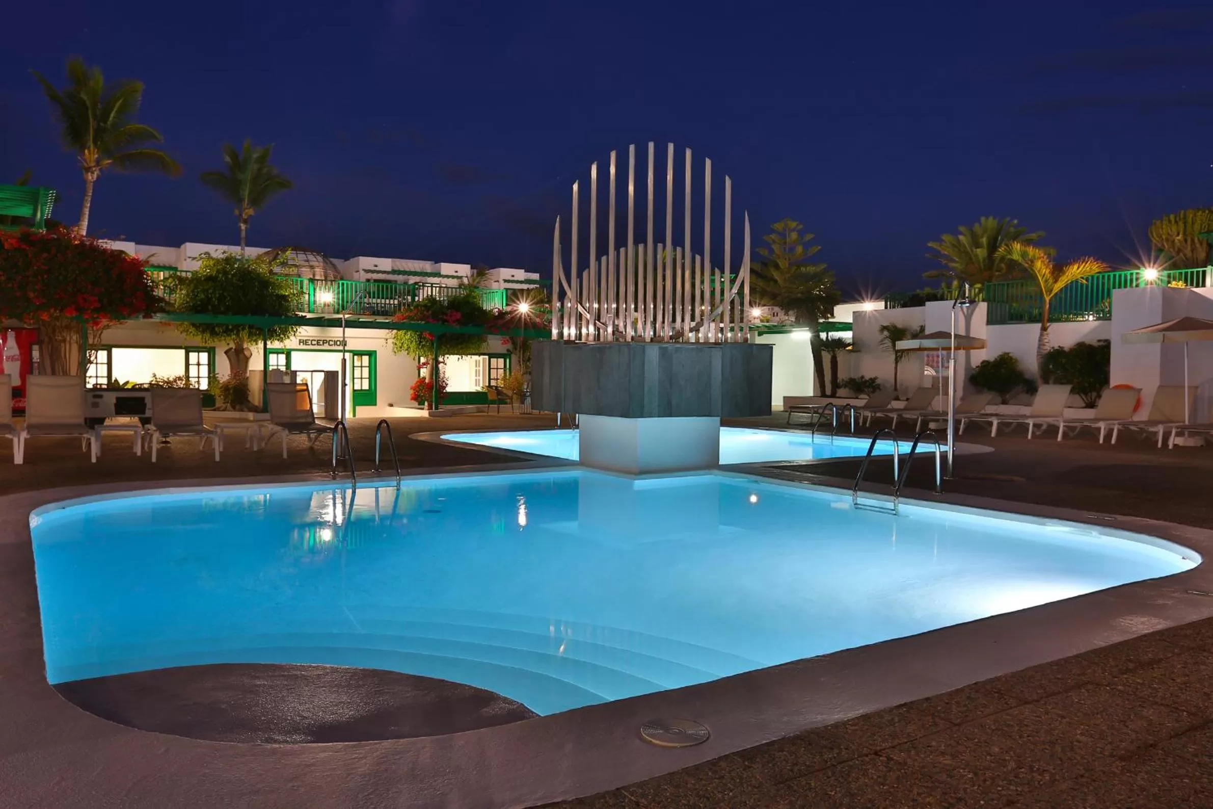 Swimming pool in Nazaret Apartments