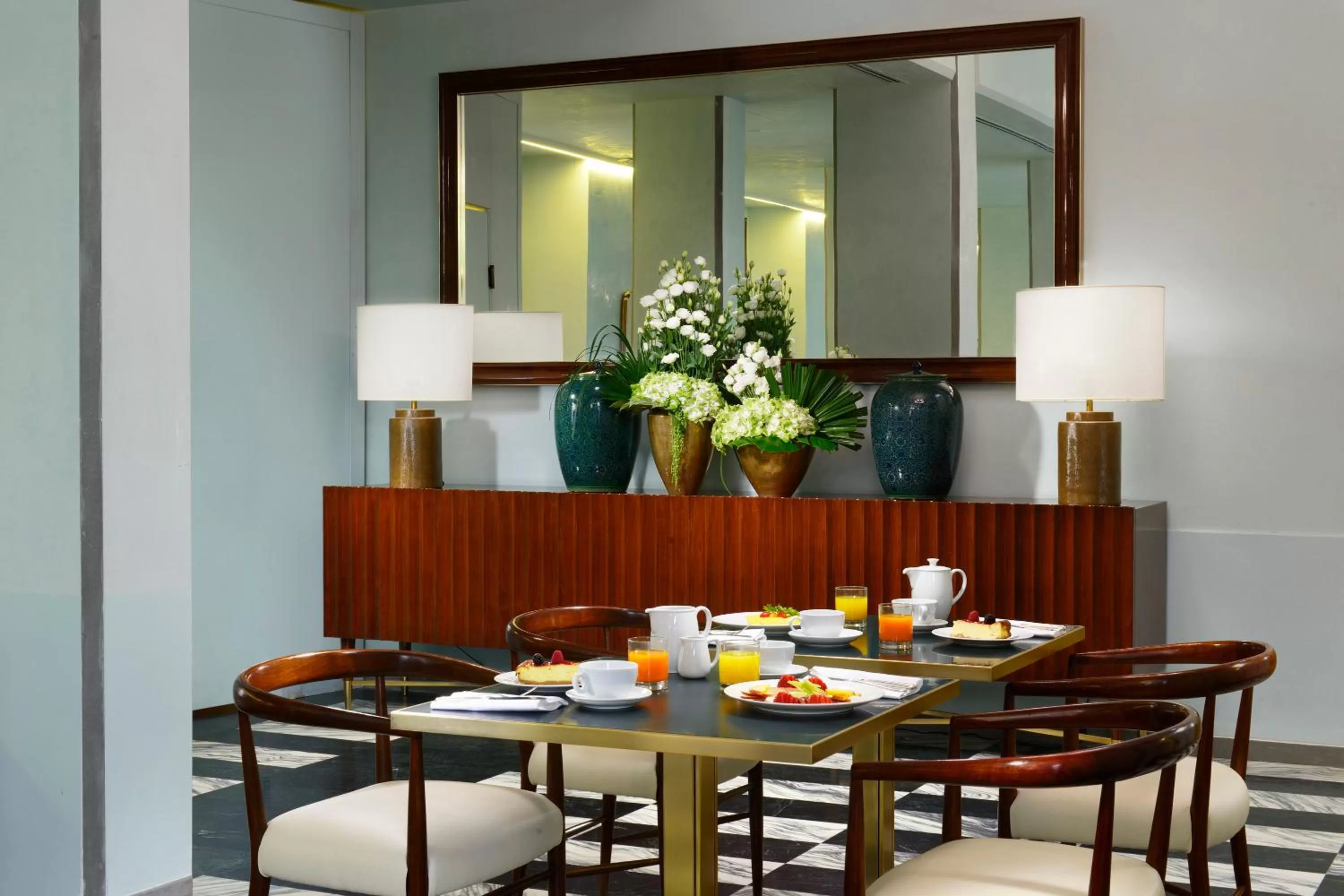 Lounge or bar in Grand Hotel Minerva